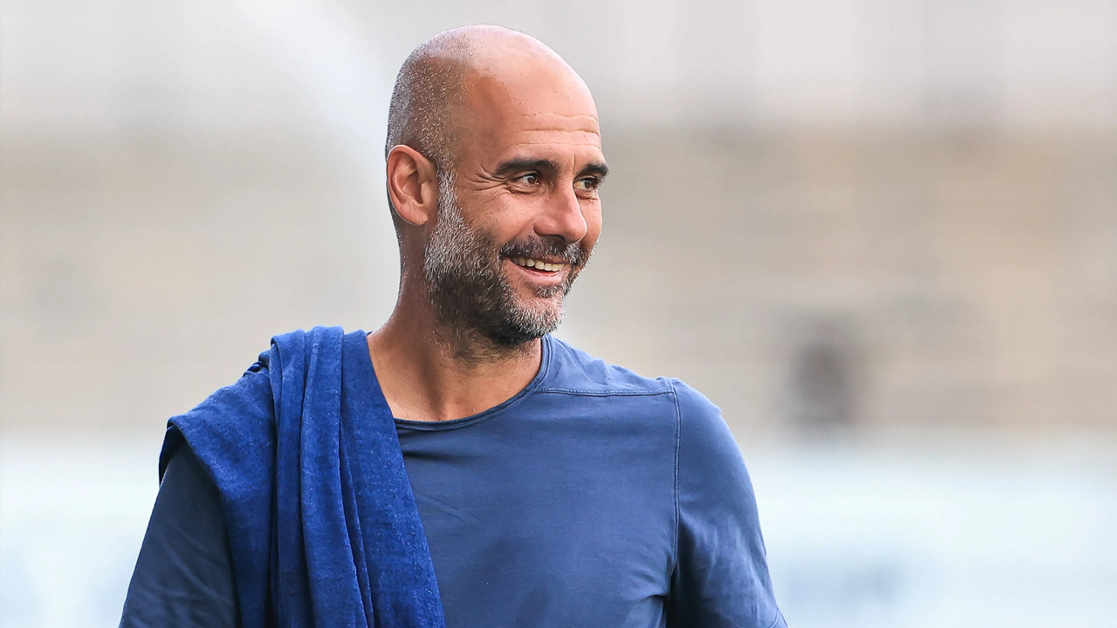 'KNVB ziet in Guardiola gewenste opvolger Van Gaal'