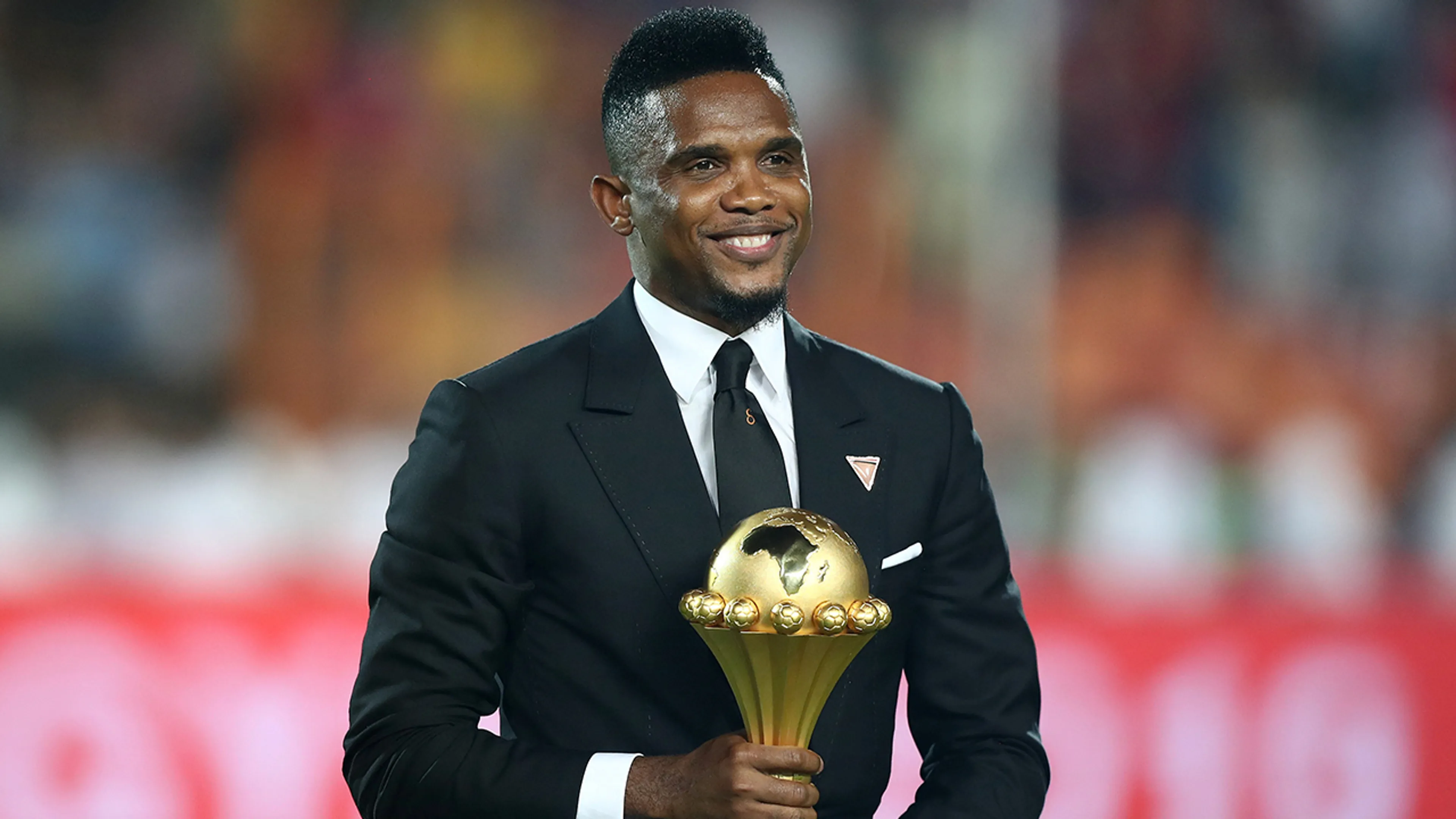 38-jarige Eto'o beëindigt voetballoopbaan