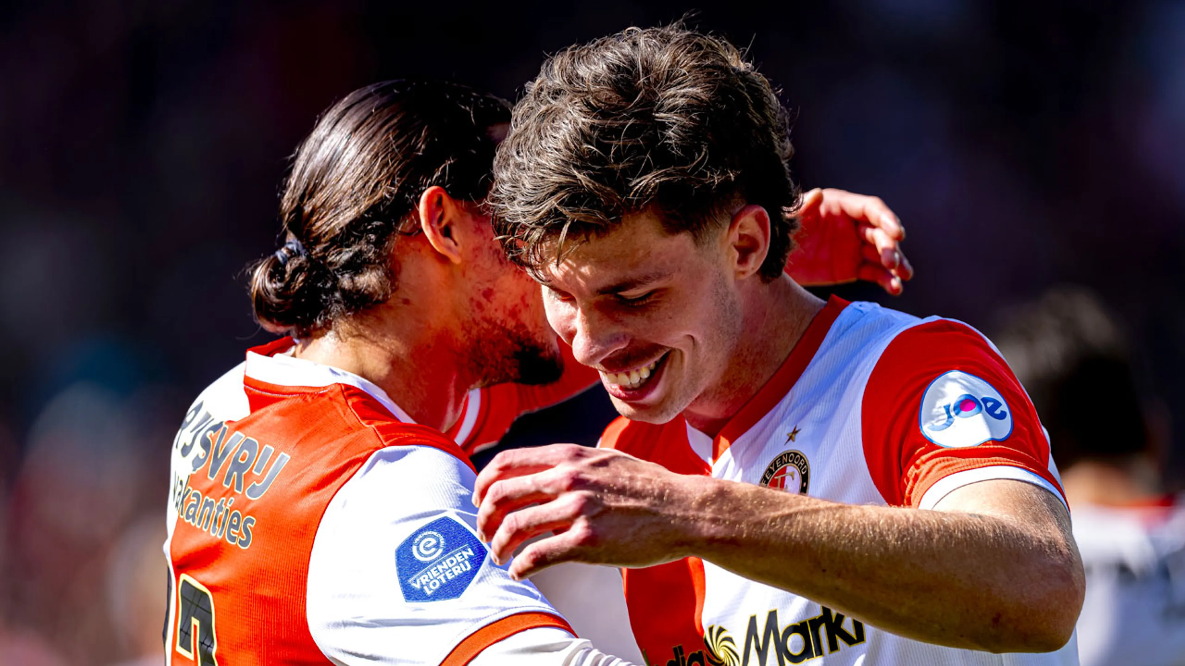 Feyenoord verstevigt tweede plek met zege op FC Groningen