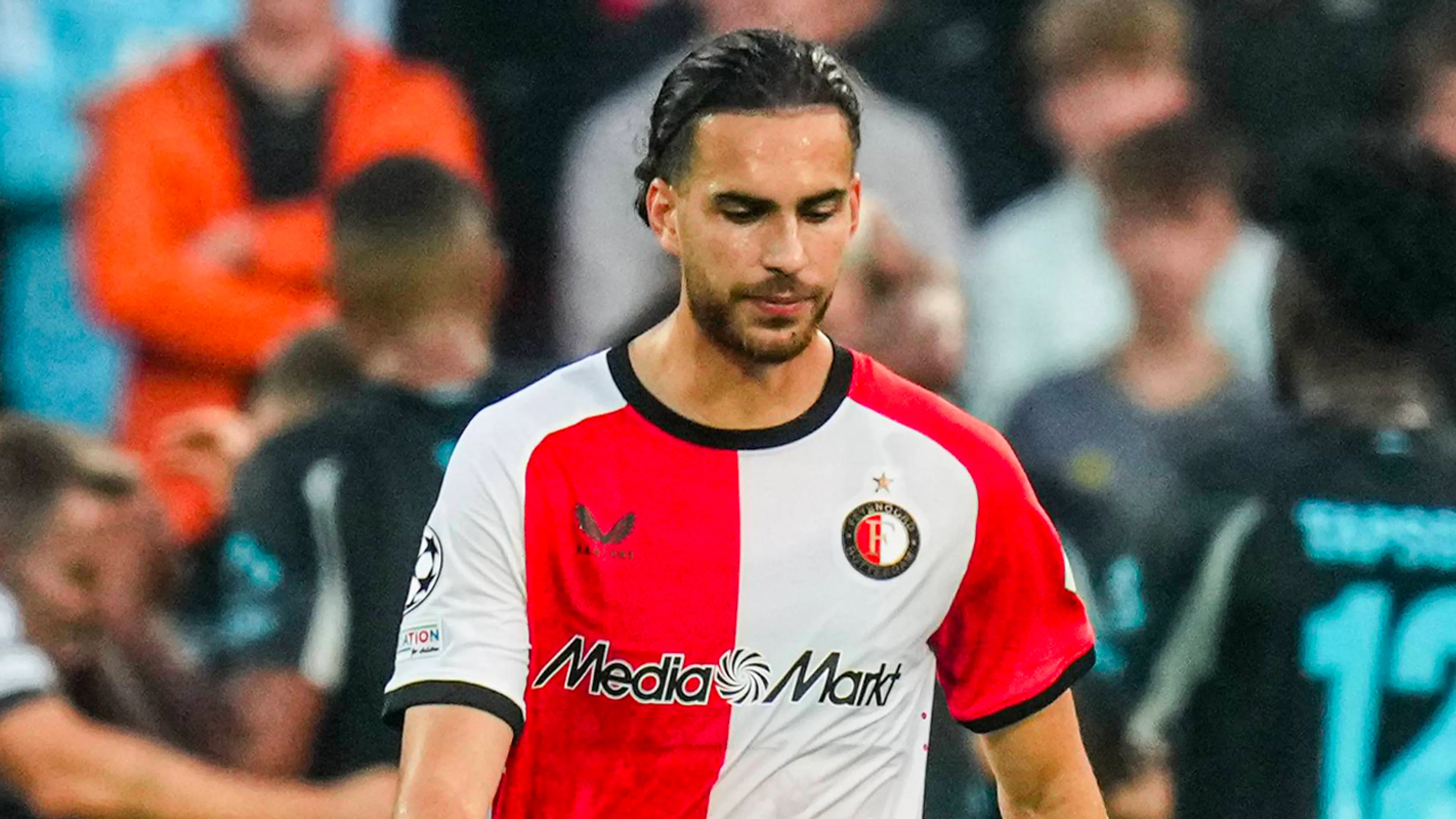 Priske passeert Zerrouki voor duel met NAC Breda, basisplaats voor Osman