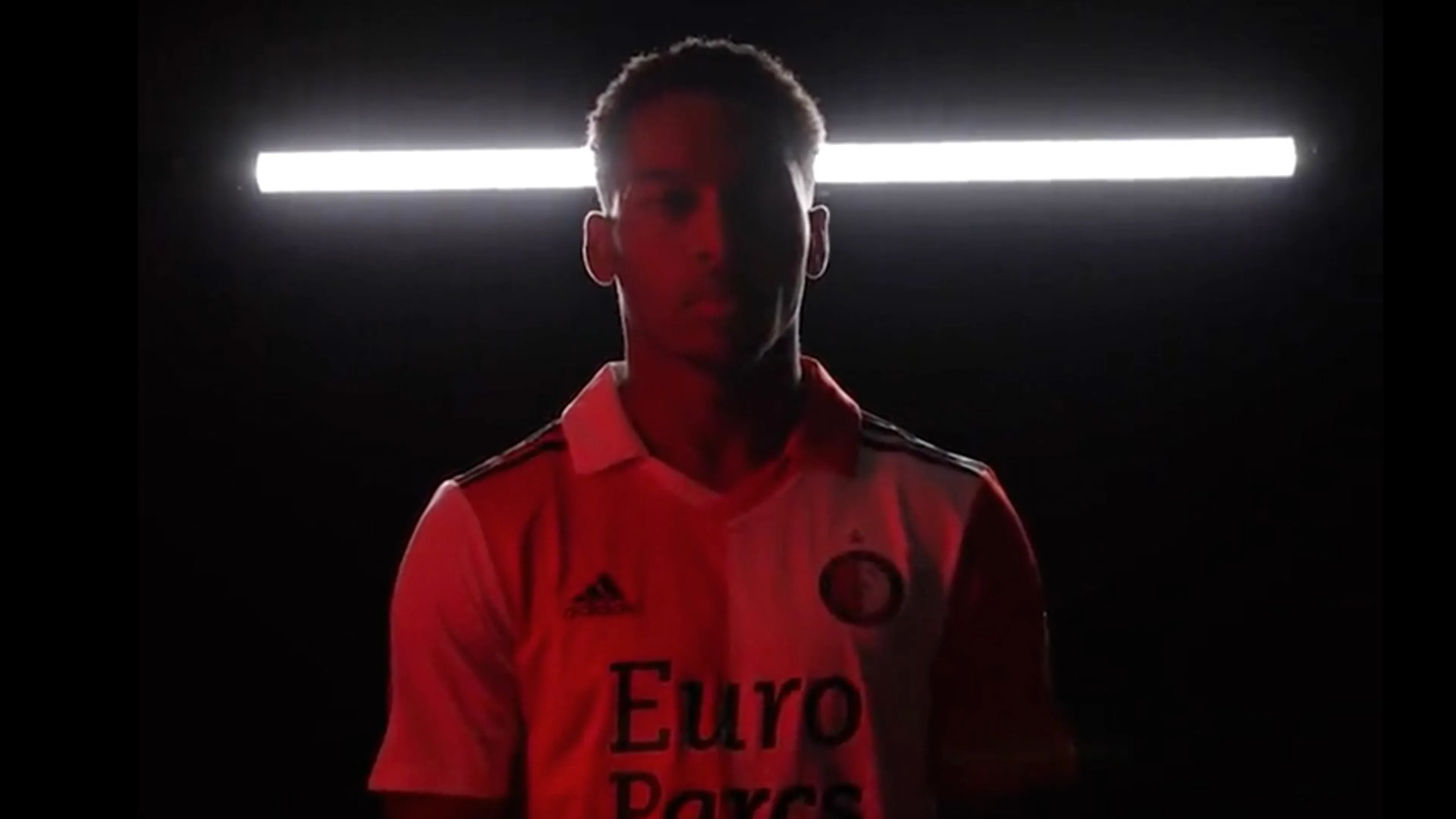 Officieel: Feyenoord presenteert recordaanwinst Quinten Timber