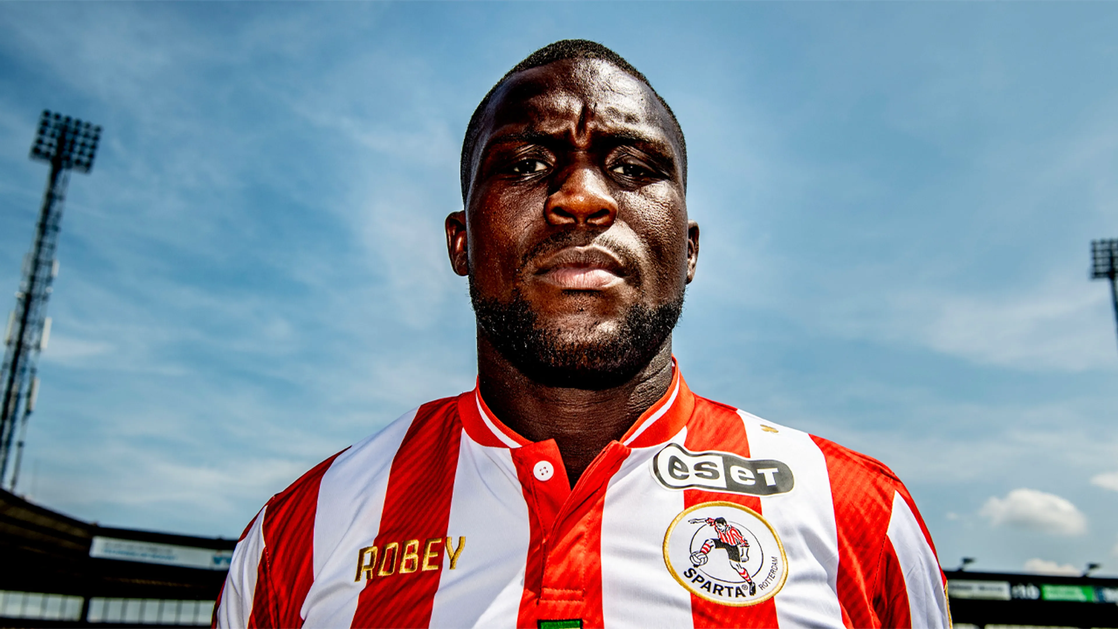 Royston Drenthe nieuwe ster in hitserie Mocro Maffia