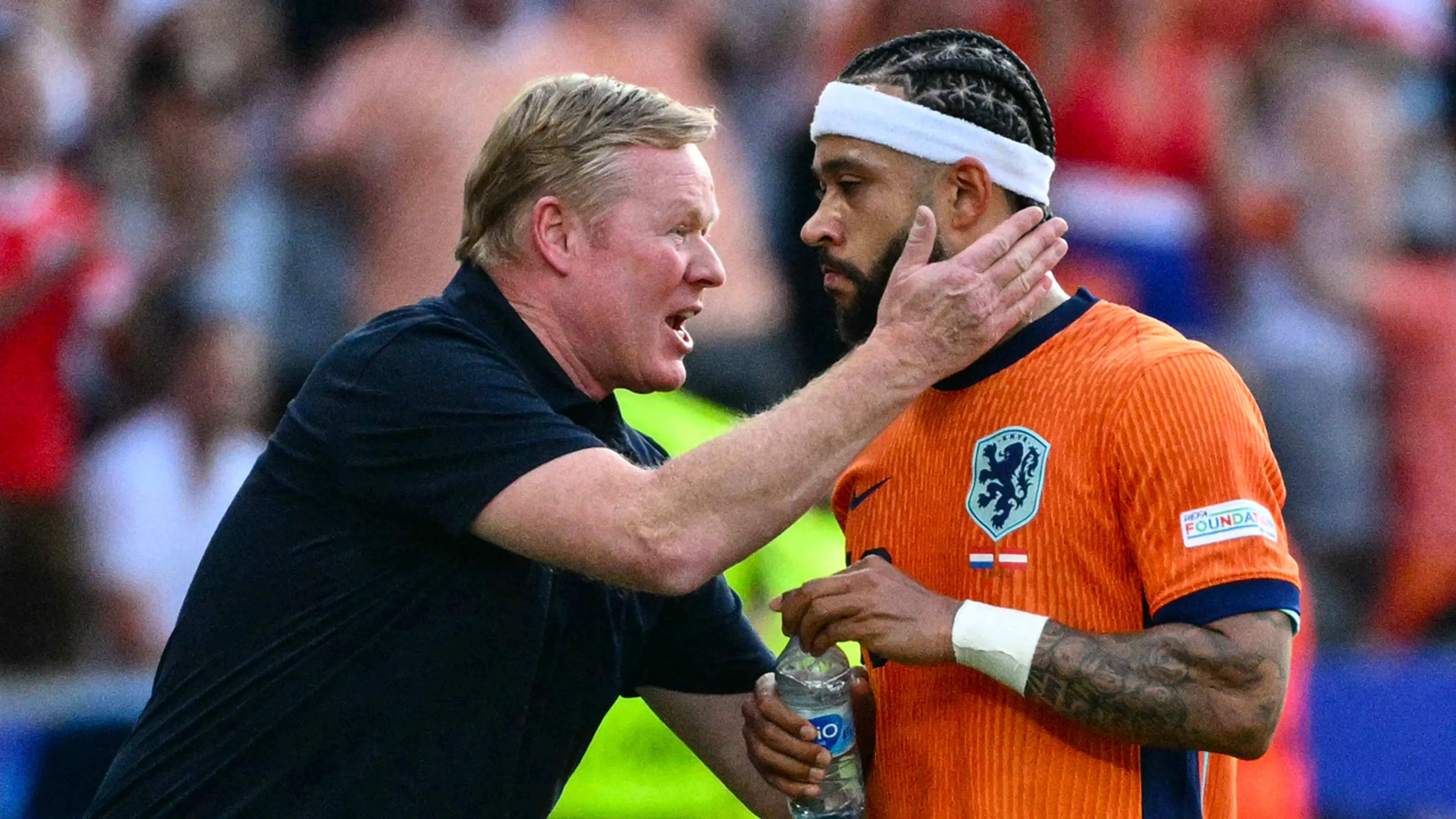 Bondscoach Ronald Koeman: 'Memphis is mijn spits'