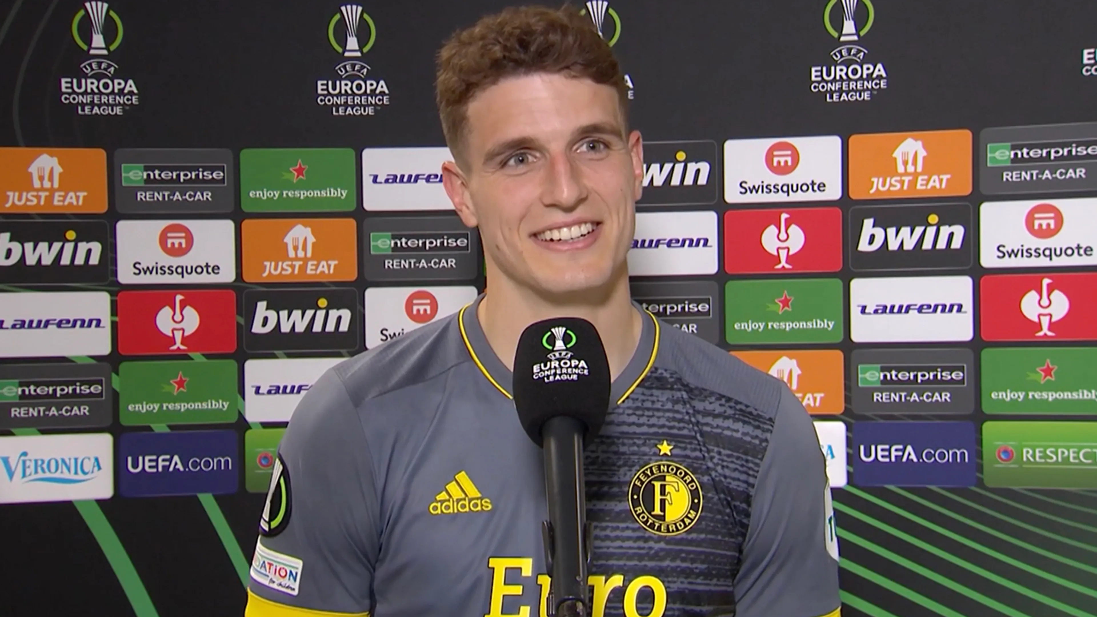 Guus Til viert nog geen uitbundig feestje: 'Finale is nog niks'