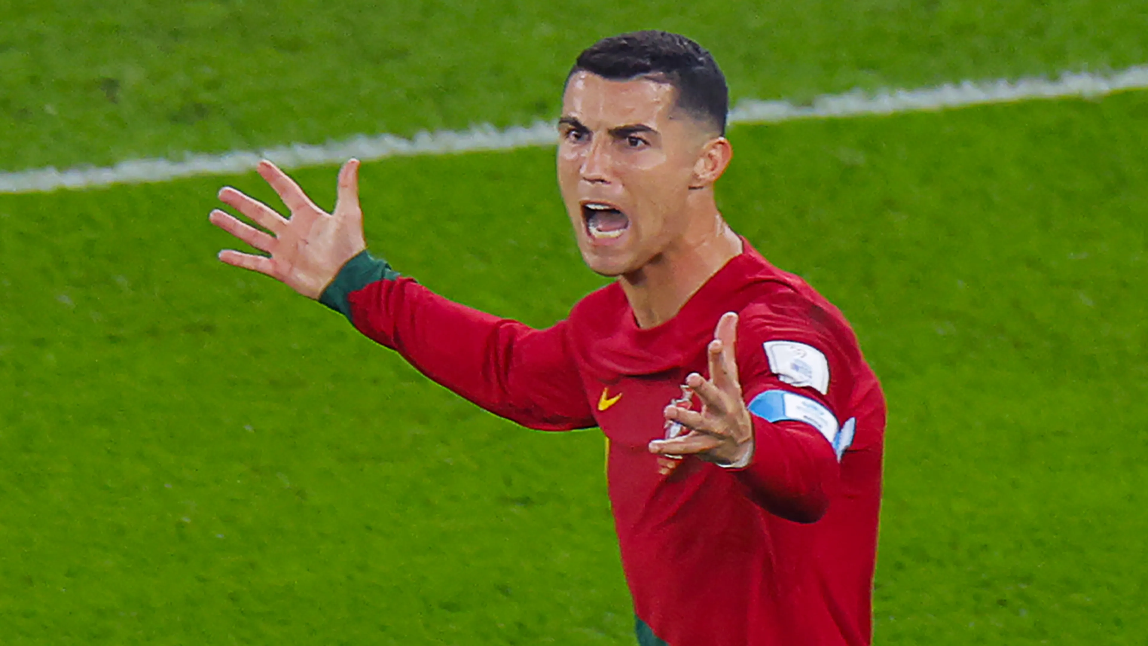 Chiptechnologie meldt dat Ronaldo bal bij treffer niet aanraakte