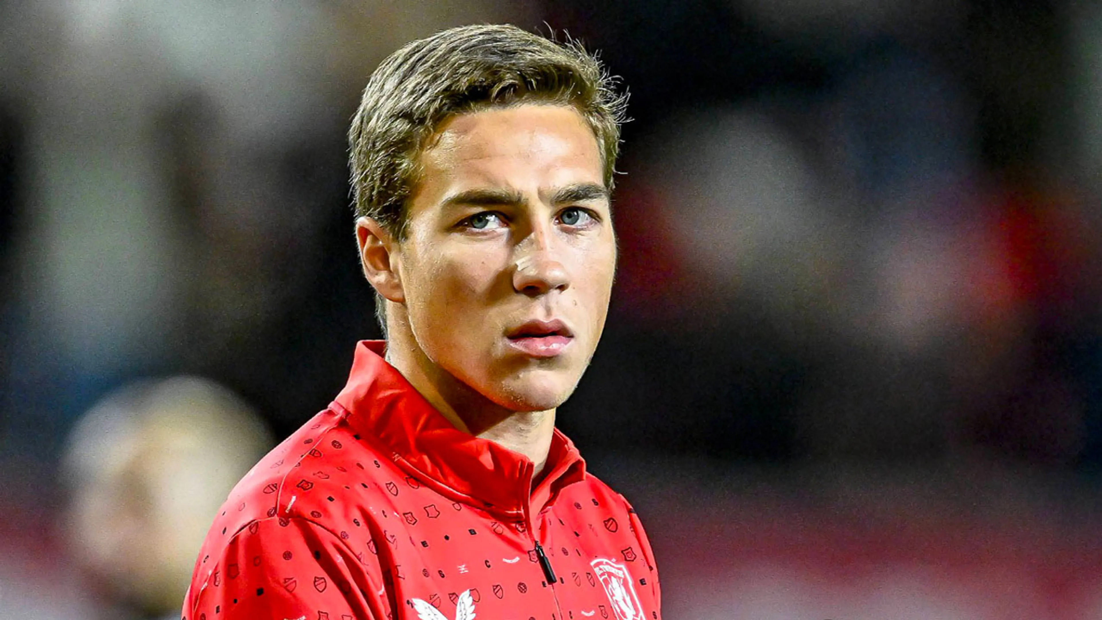 Sparta huurt Carel Eiting voor de rest van het seizoen van FC Twente