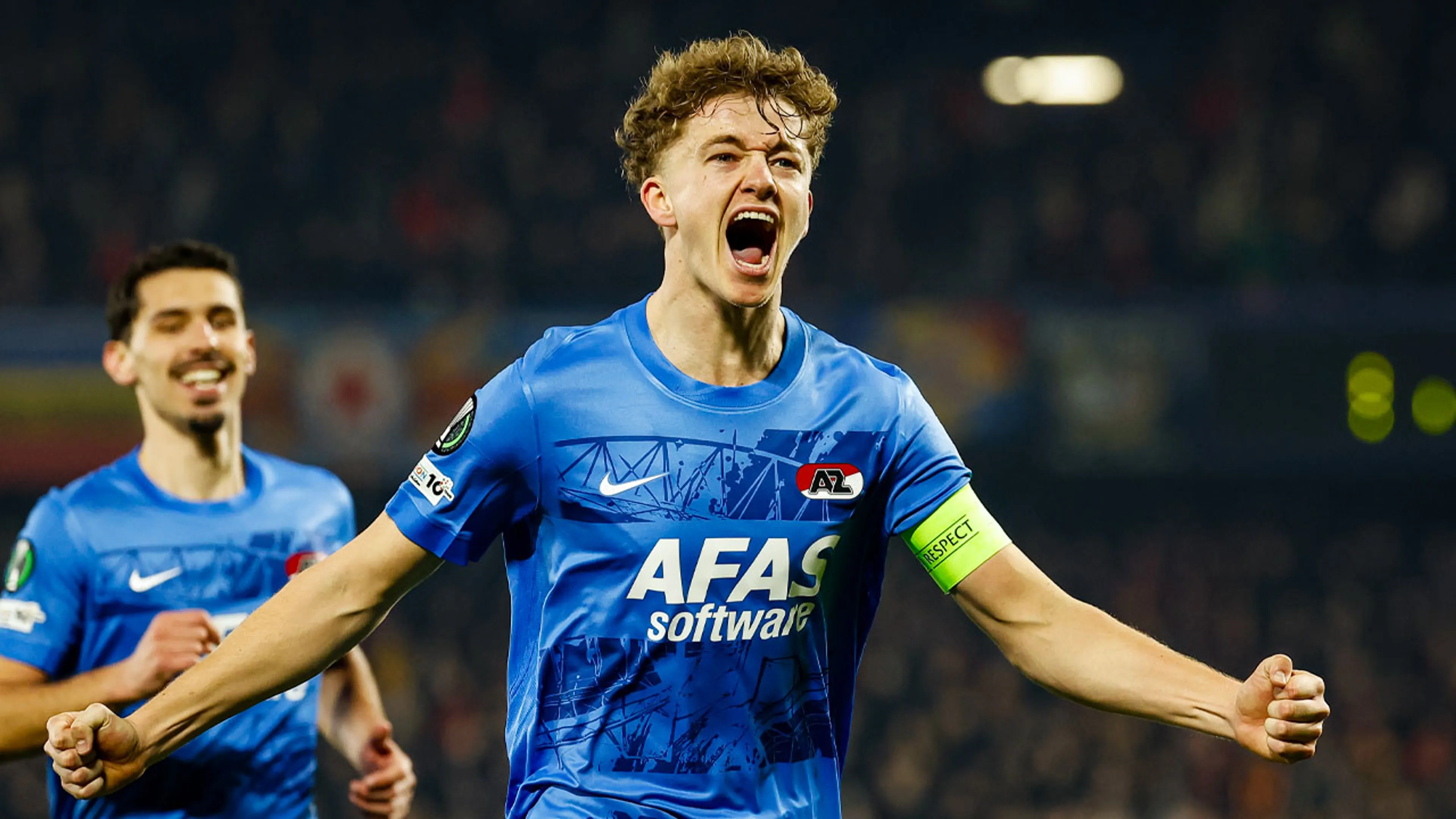 AZ naar kwartfinale Conference League na grote zege op Sparta Praag