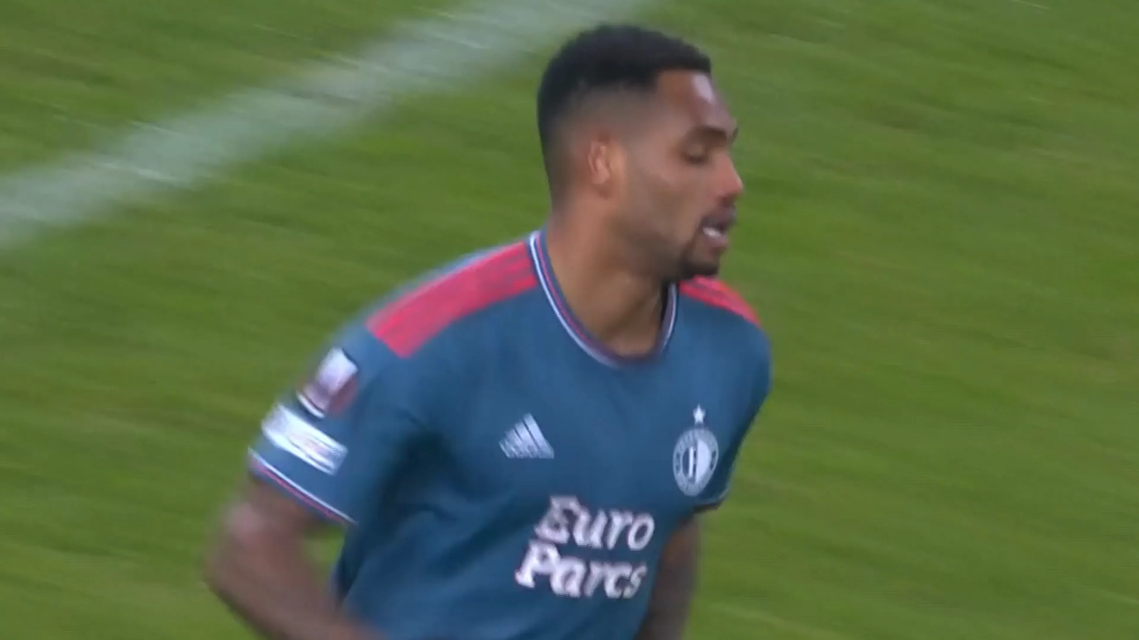 KANS: Trubin redt van dichtbij op inzet van Danilo