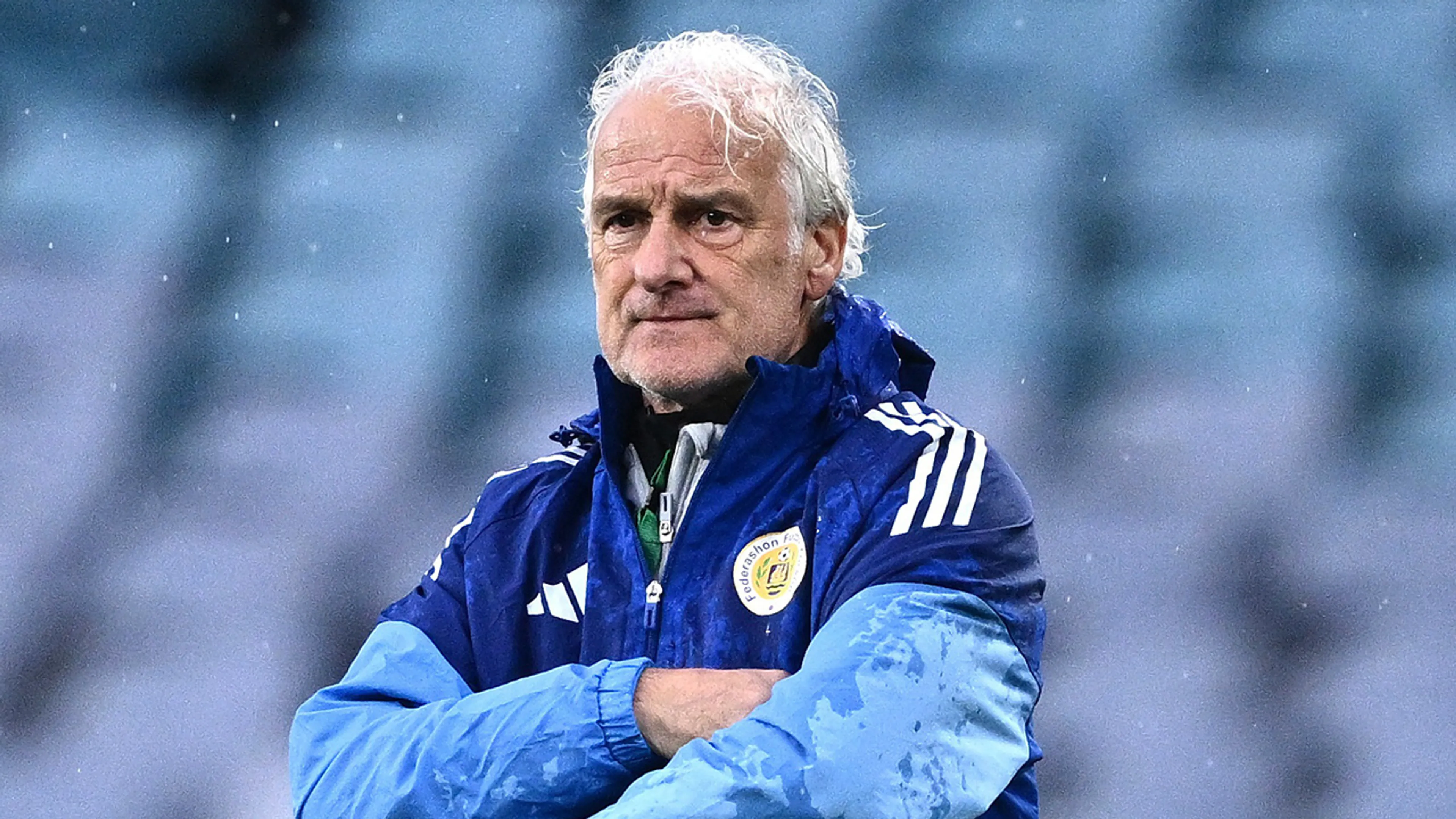Fred Rutten verliest bij debuut als bondscoach van Curaçao