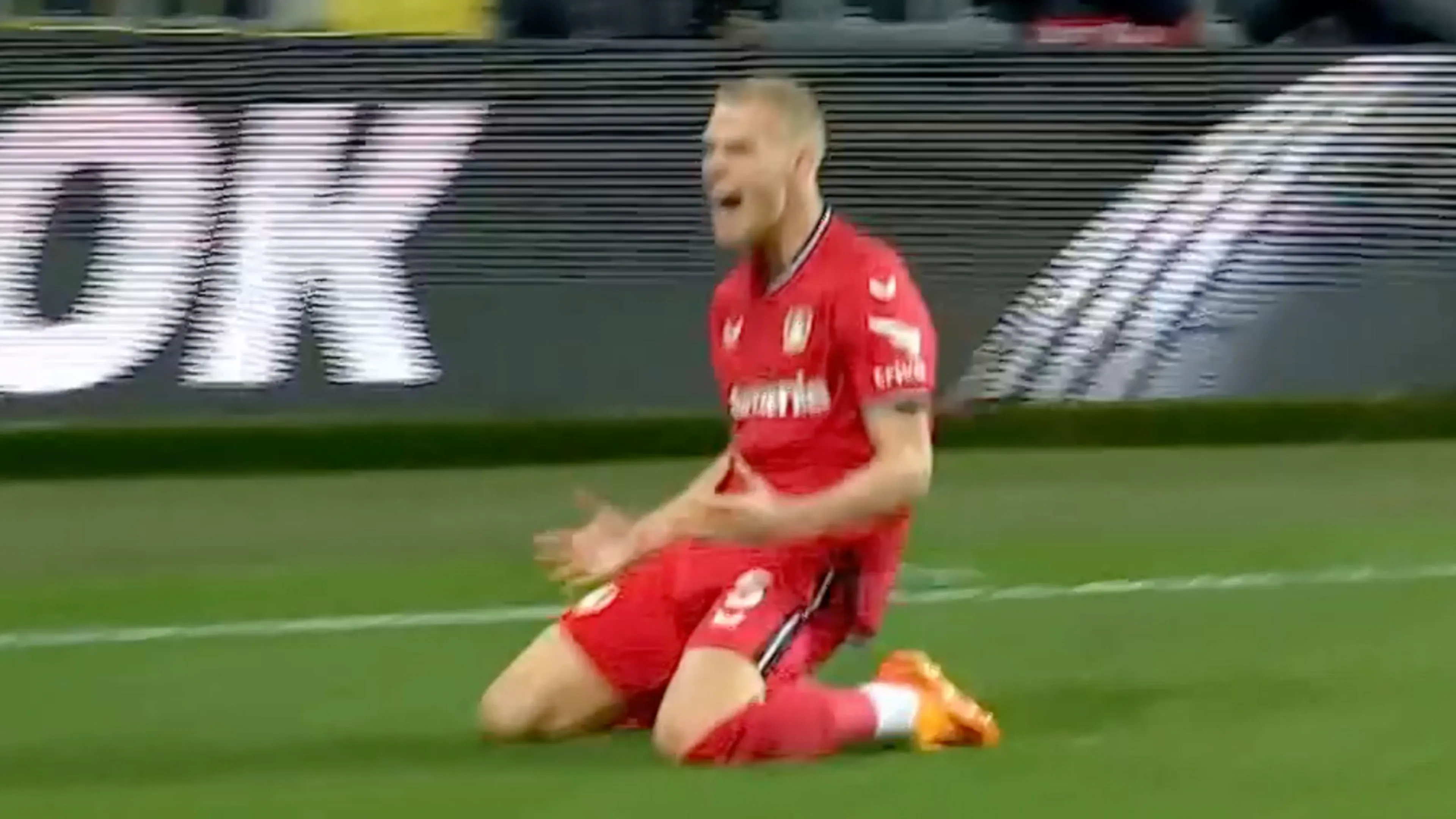 VIDEOGOAL: Royale Union - Bayer Leverkusen 0-2 (Bakker)