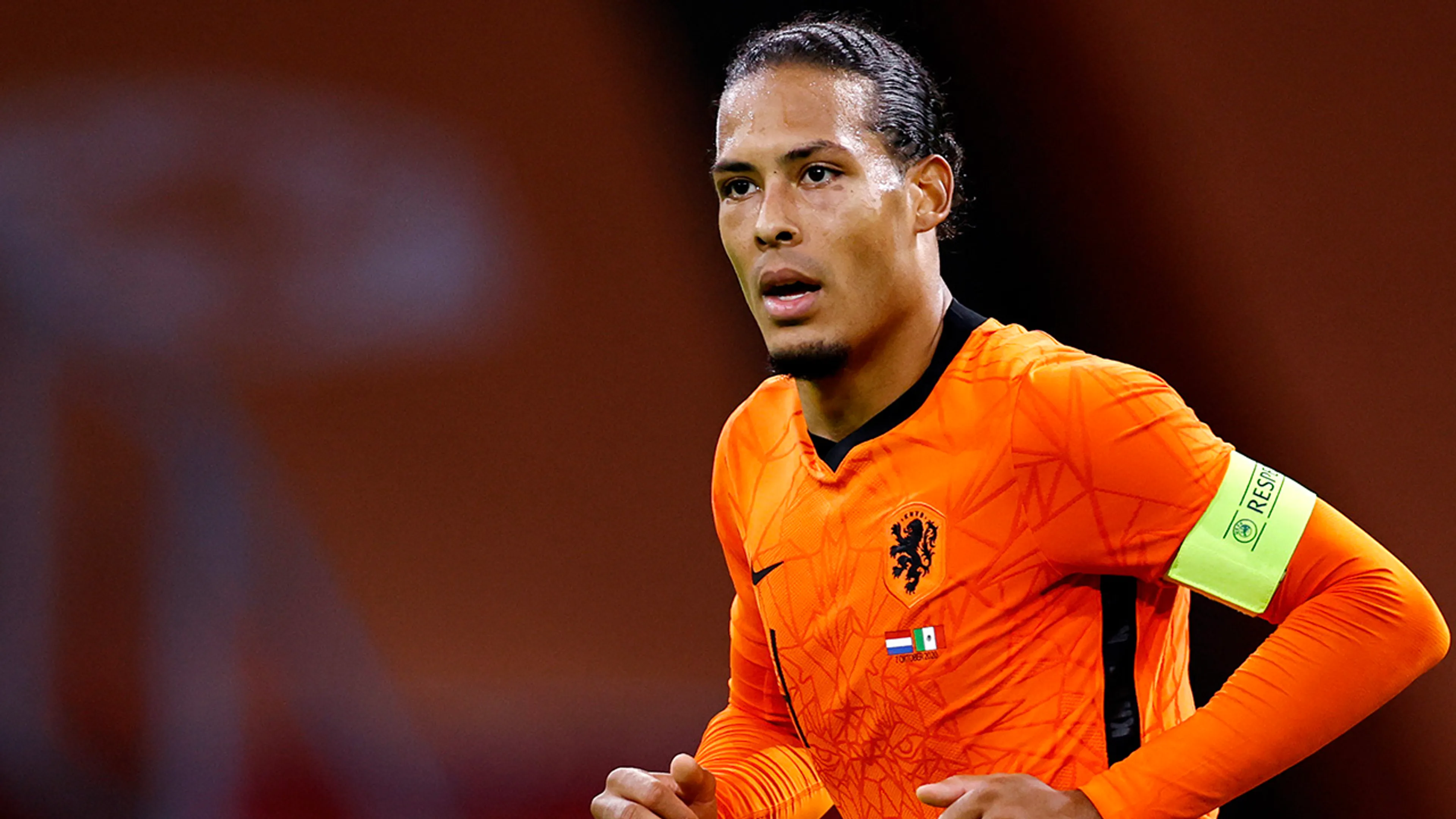Klopp gaat Van Dijk niet verbieden om naar het EK te gaan