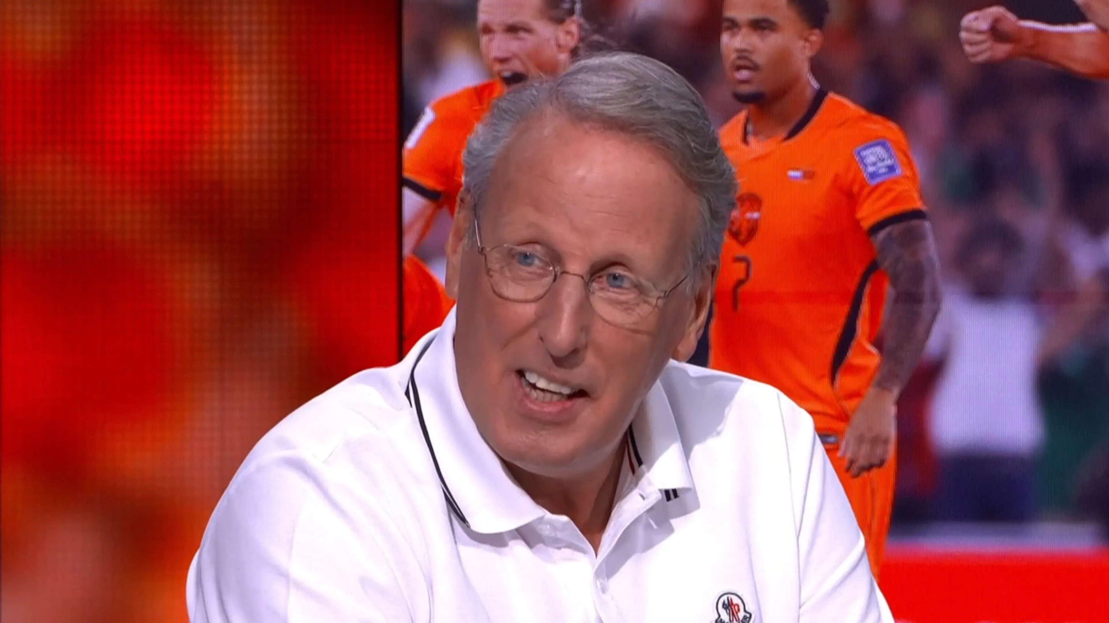 Chris Woerts voorspelt wie de nieuwe bondscoach van Oranje wordt: ‘Ik denk het wel!’