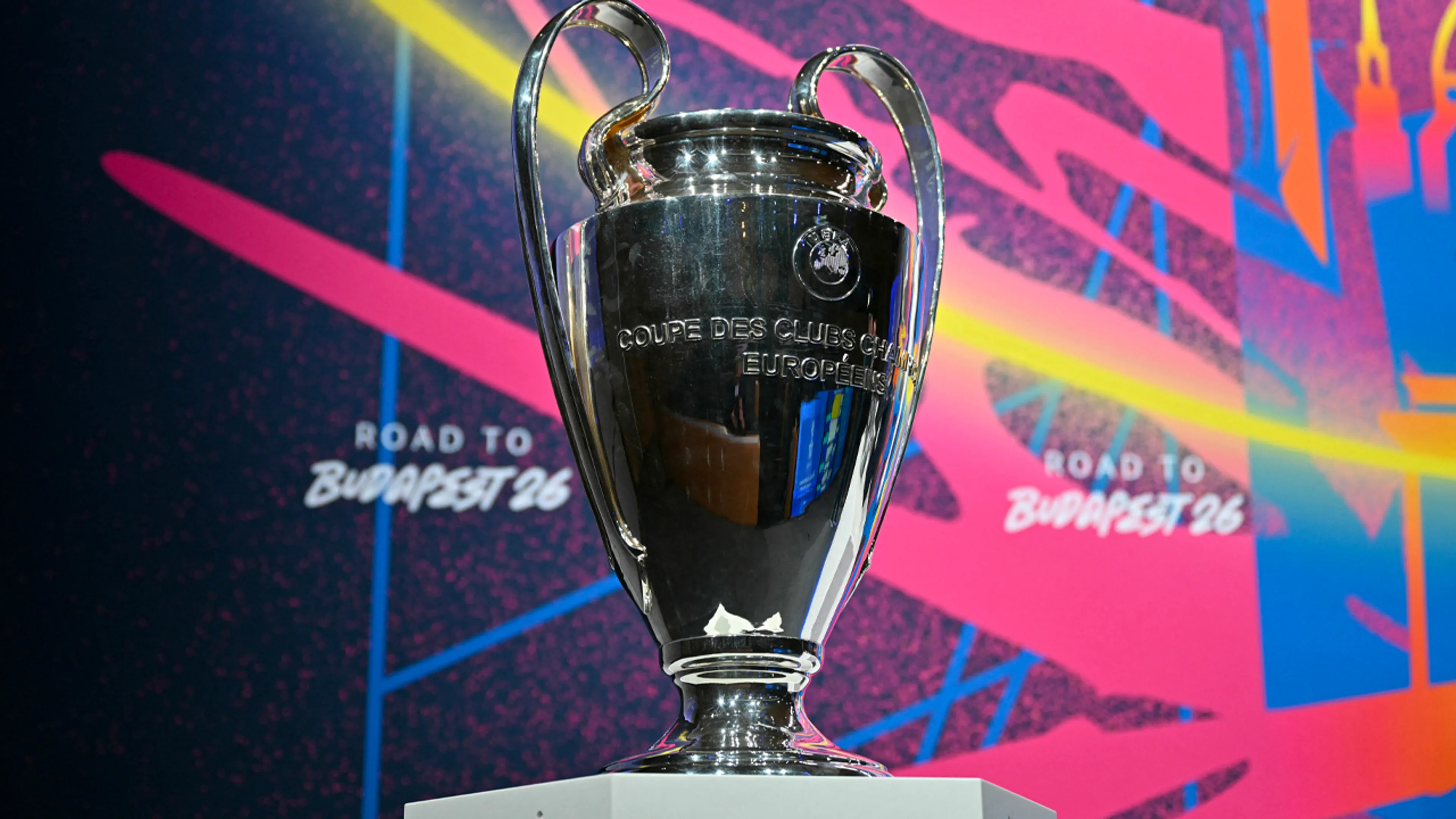 Dit is de loting voor de achtste finales van de Champions League!