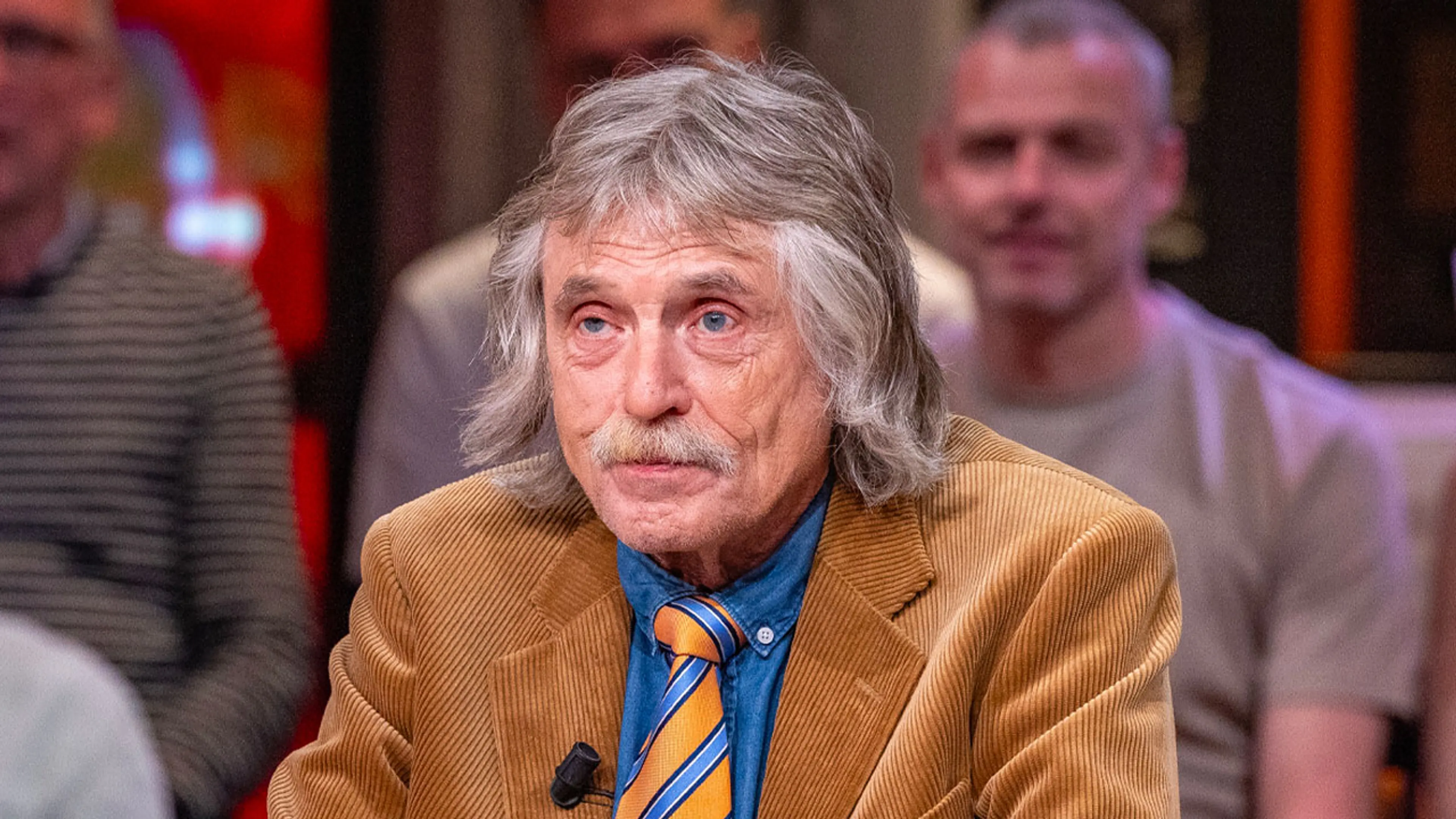 Johan Derksen laat zich uit over opvolging van Albert Verlinde bij Vandaag Inside