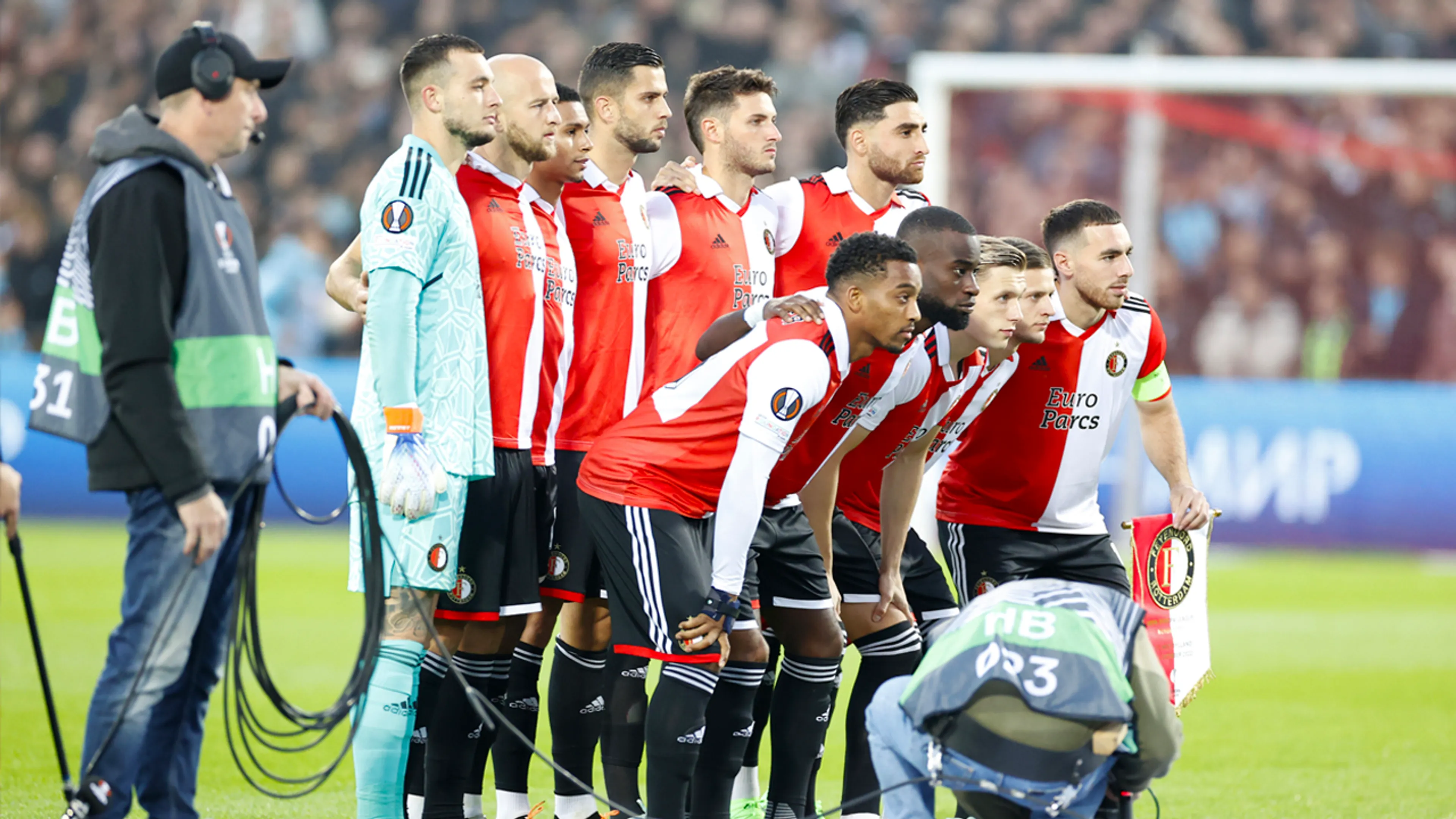'Supporters FC Utrecht verstoorden nachtrust van Feyenoord-selectie'