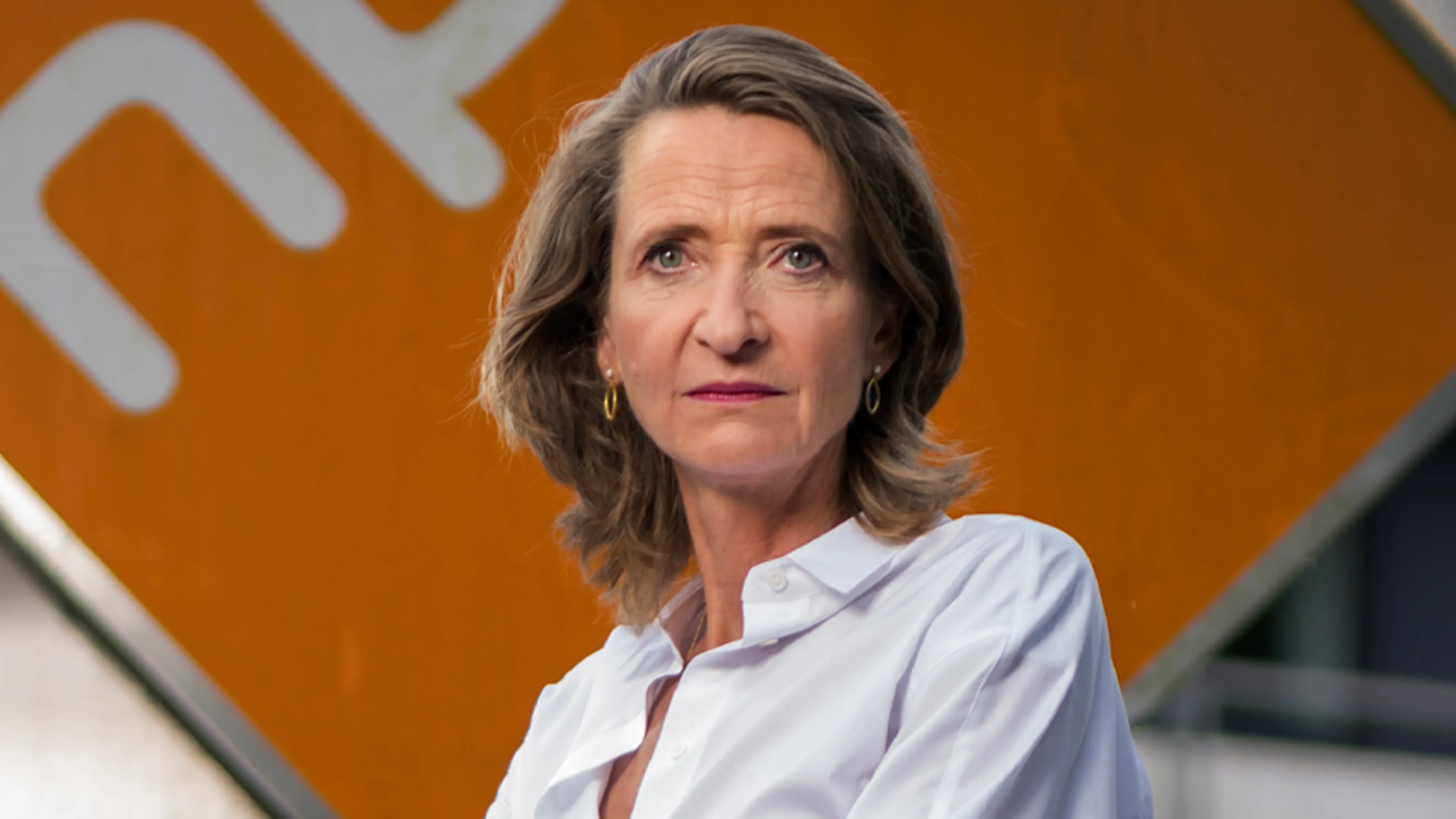 Frederieke Leeflang stopt als bestuursvoorzitter bij NPO na signalen over angstcultuur