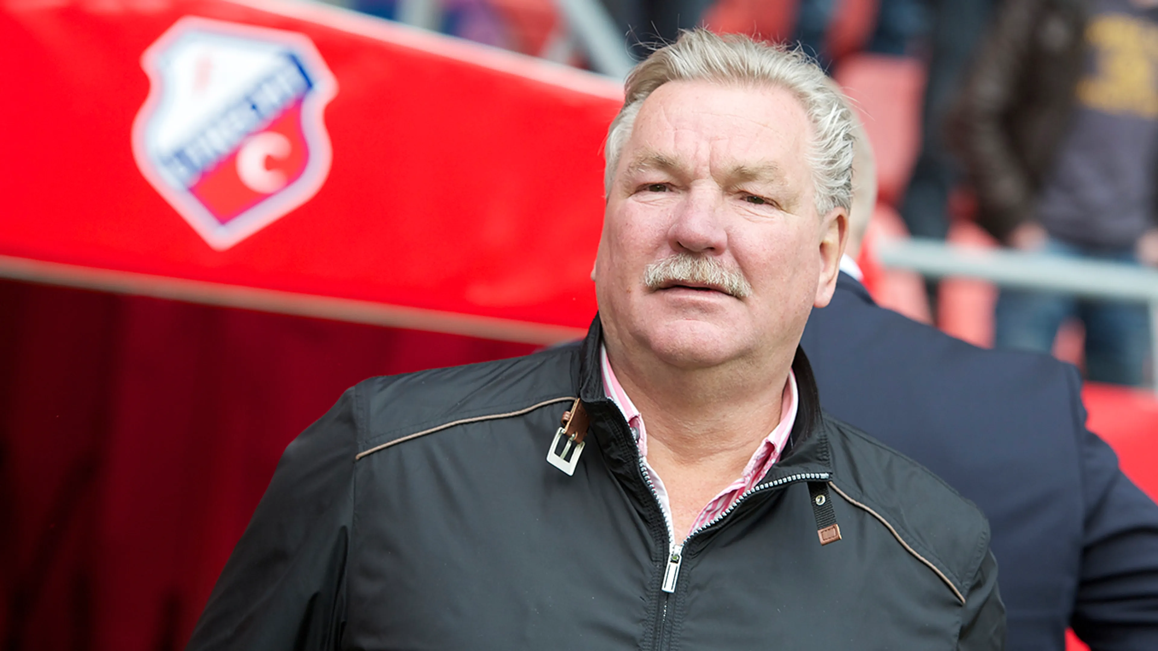 Van Seumeren klaar met KNVB: 'Verschrikkelijk slecht georganiseerde bende'