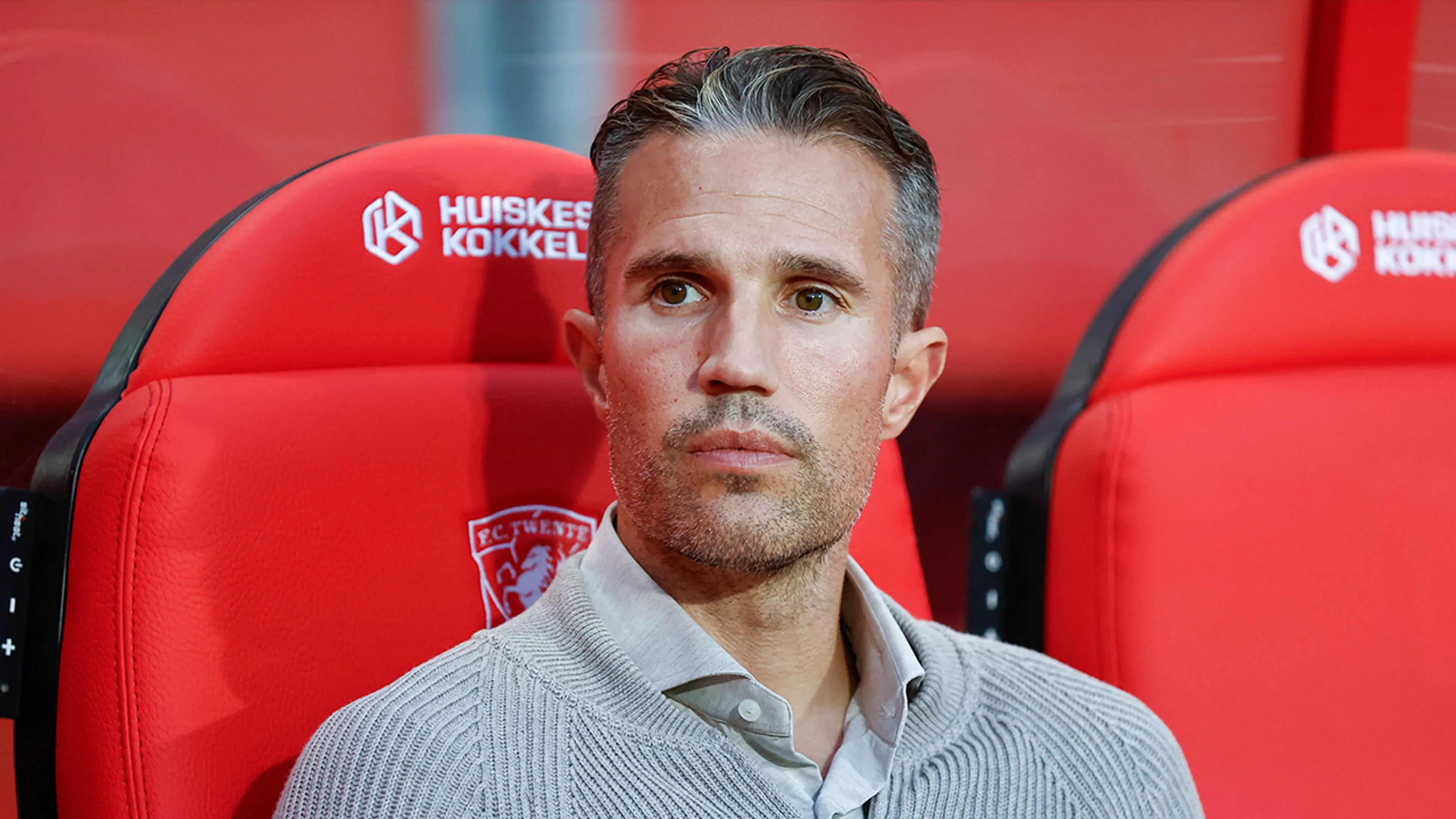 Feyenoord-icoon kritisch op aanstelling Robin van Persie: 'Dat had hij kunnen voorkomen'