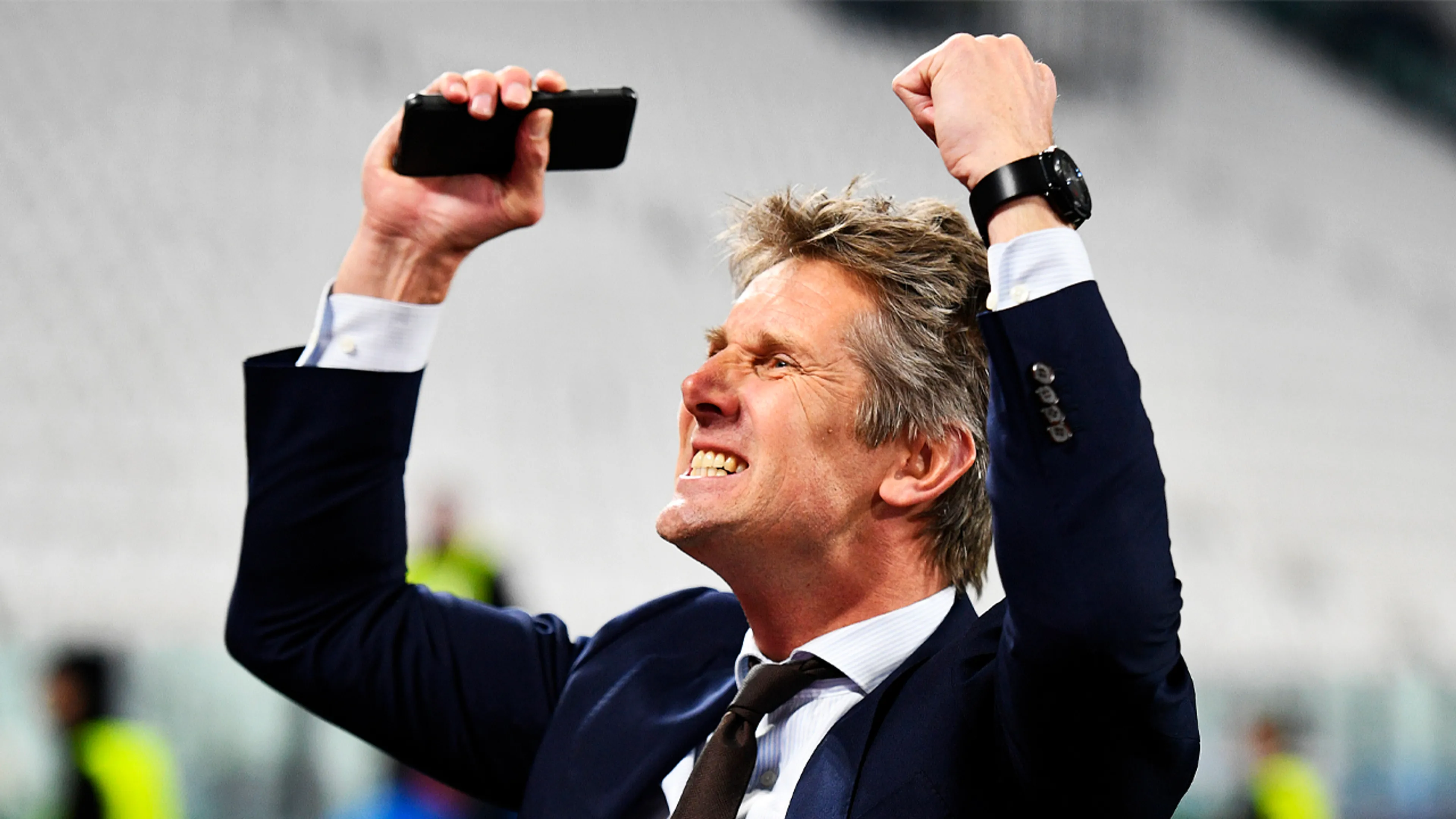 Van der Sar verrast door stappen AZ: 'Was niet bekend bij Ajax'