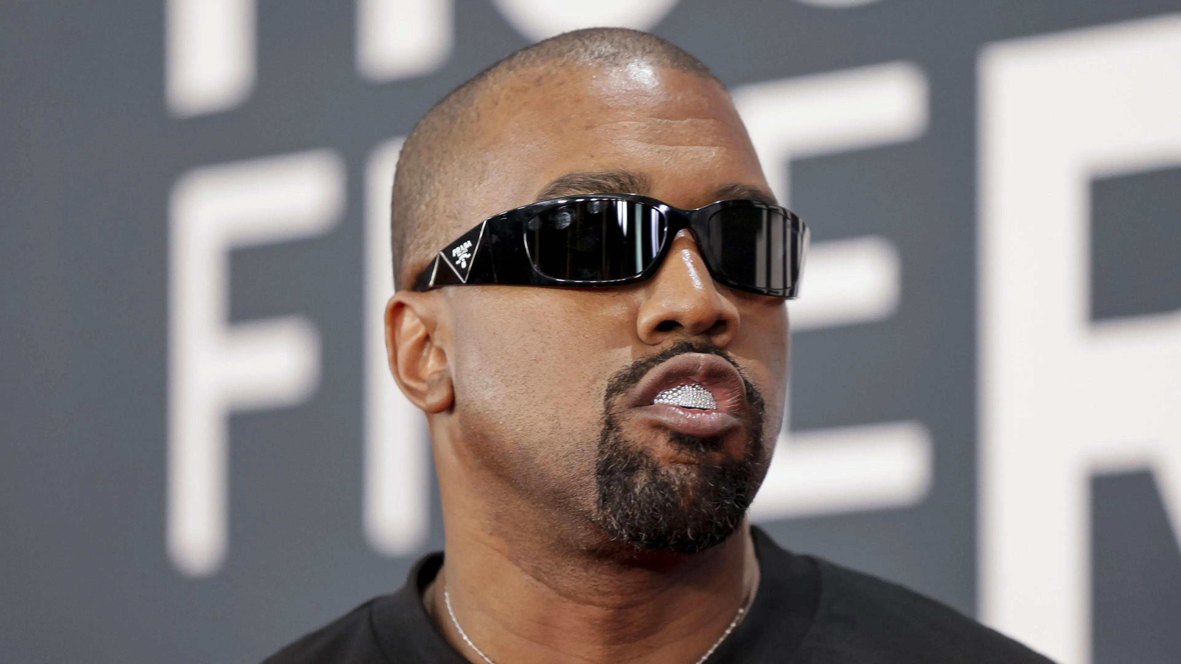 Concerten rapper Ye in Nederland kunnen doorgaan, rapper mag blijven