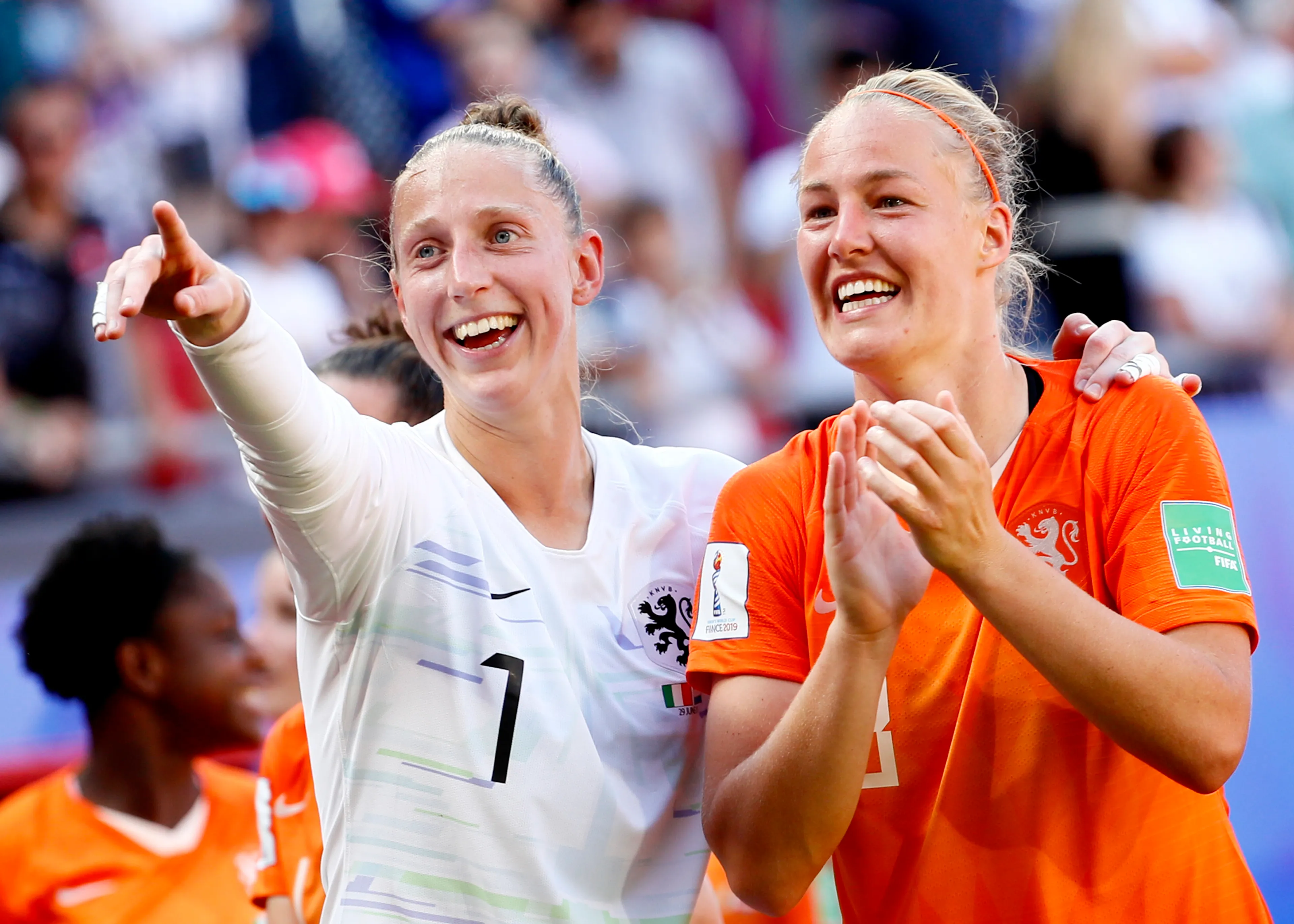 LIVE: Oranje Leeuwinnen openen EK-kwalificatie tegen Estland