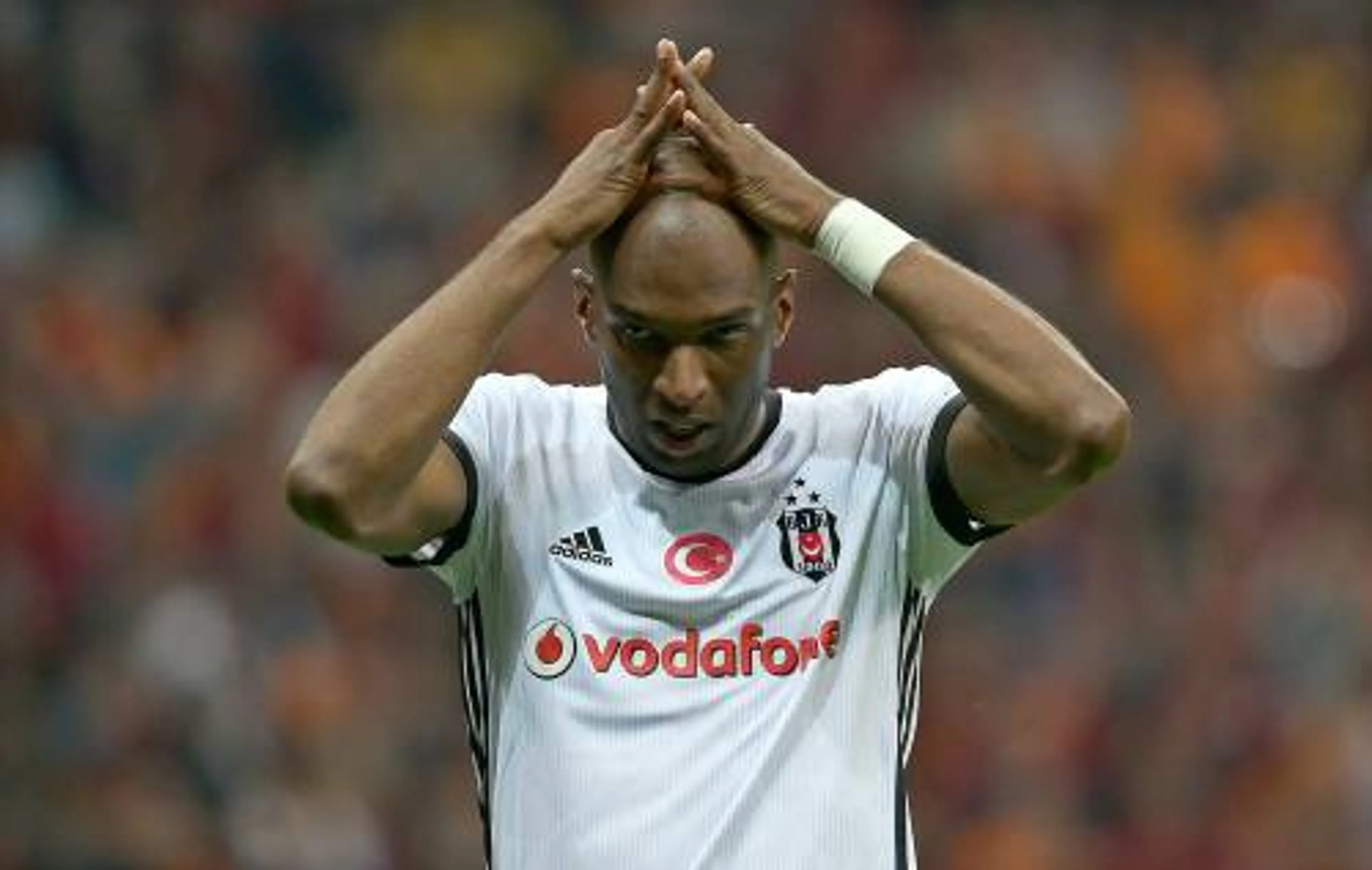 Fulham verliest ondanks treffer Babel