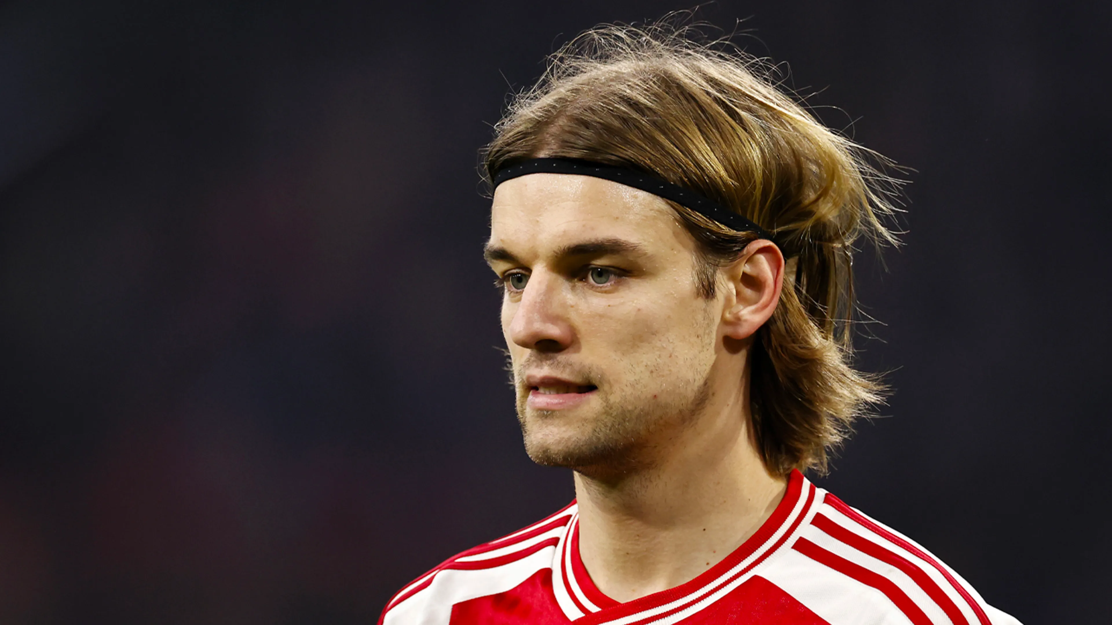 Ajax verkoopt Borna Sosa voor maximaal vier miljoen euro aan Crystal Palace