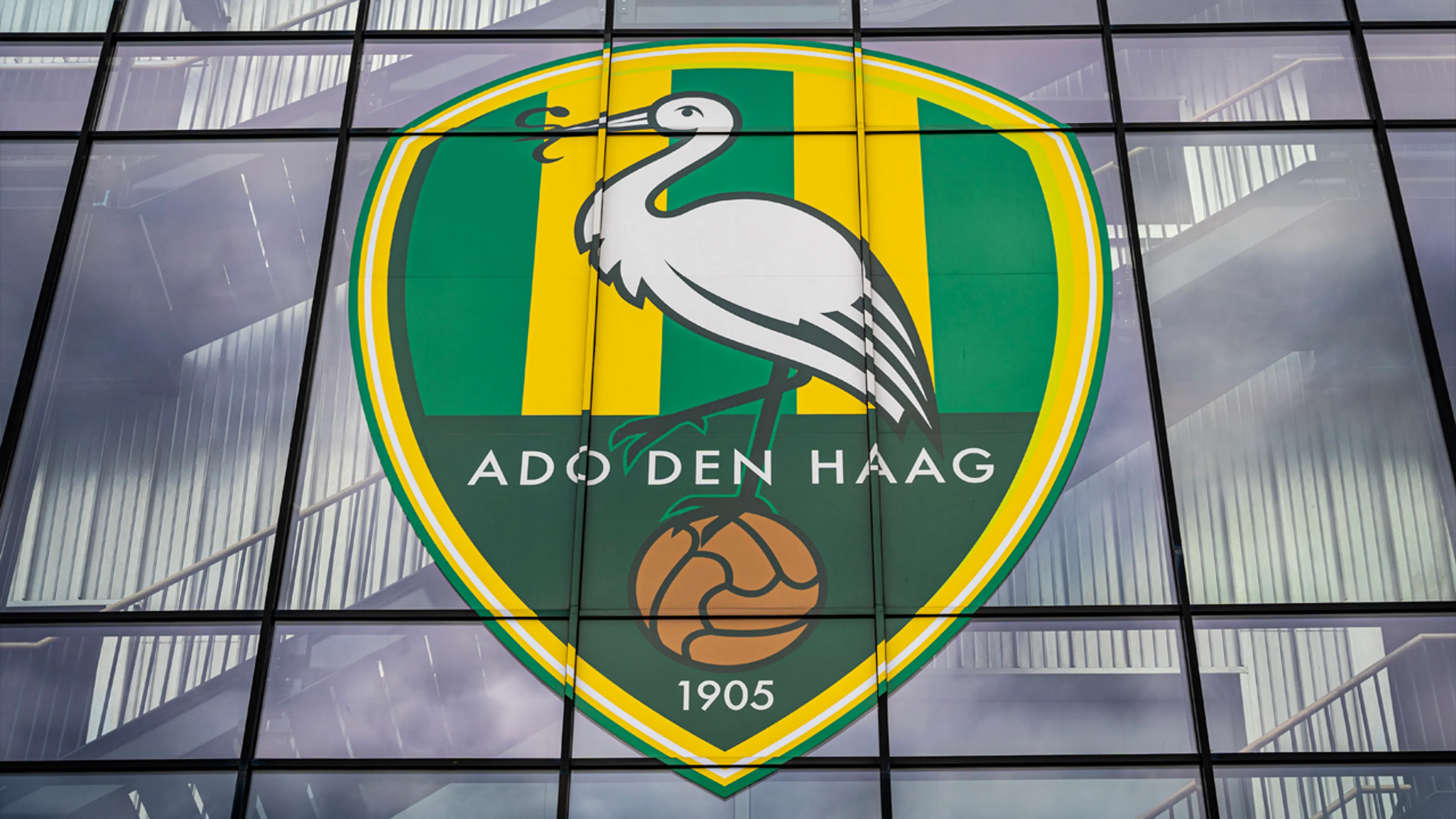 ADO-bus naar Oekraïne voor hulp: 60 kinderen worden opgehaald aan Pools-Oekraïense grens