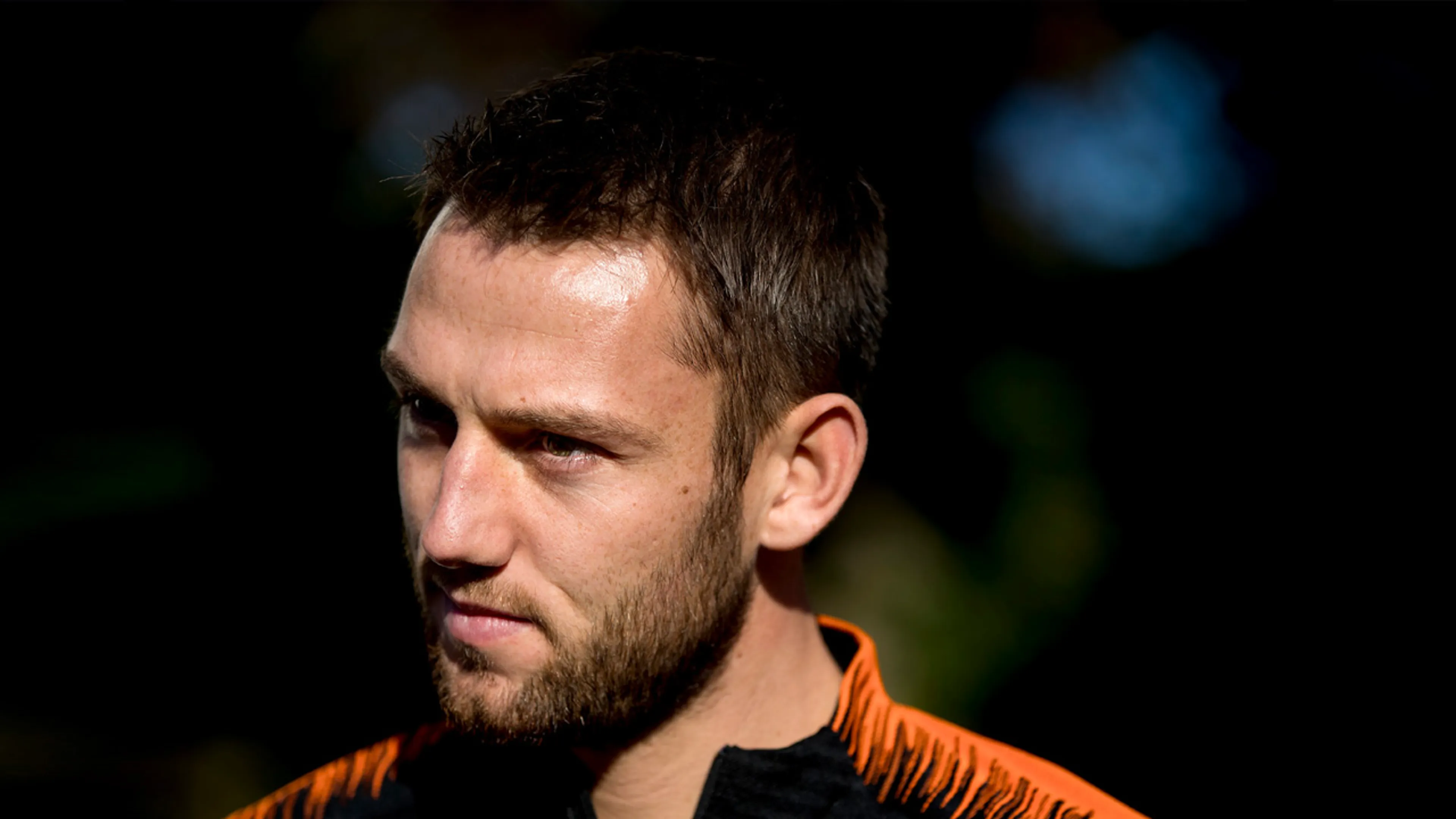 De Vrij meldt zich af bij Koeman
