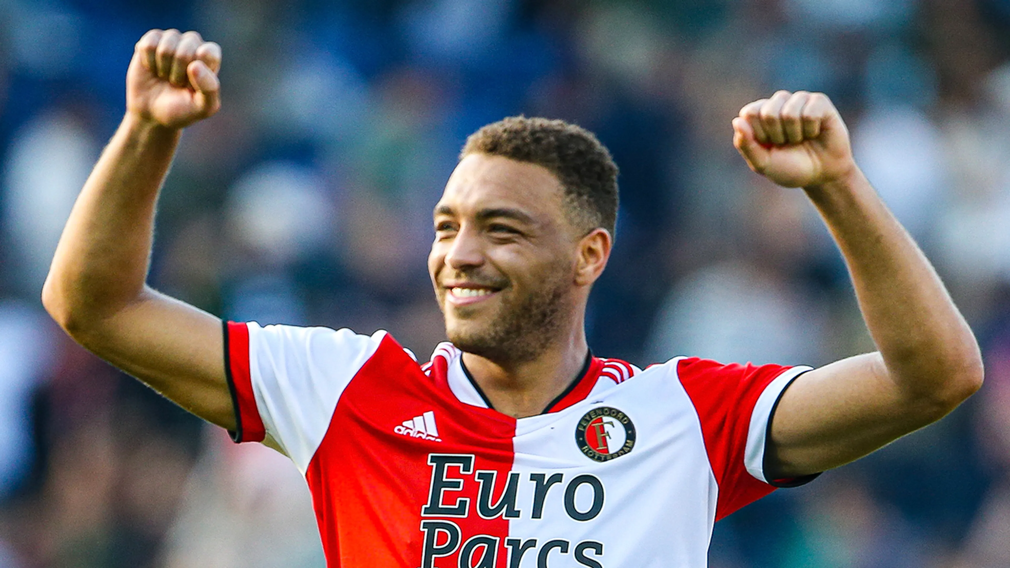 Feyenoord toont karakter en helpt Ajax waarschijnlijk aan landstitel