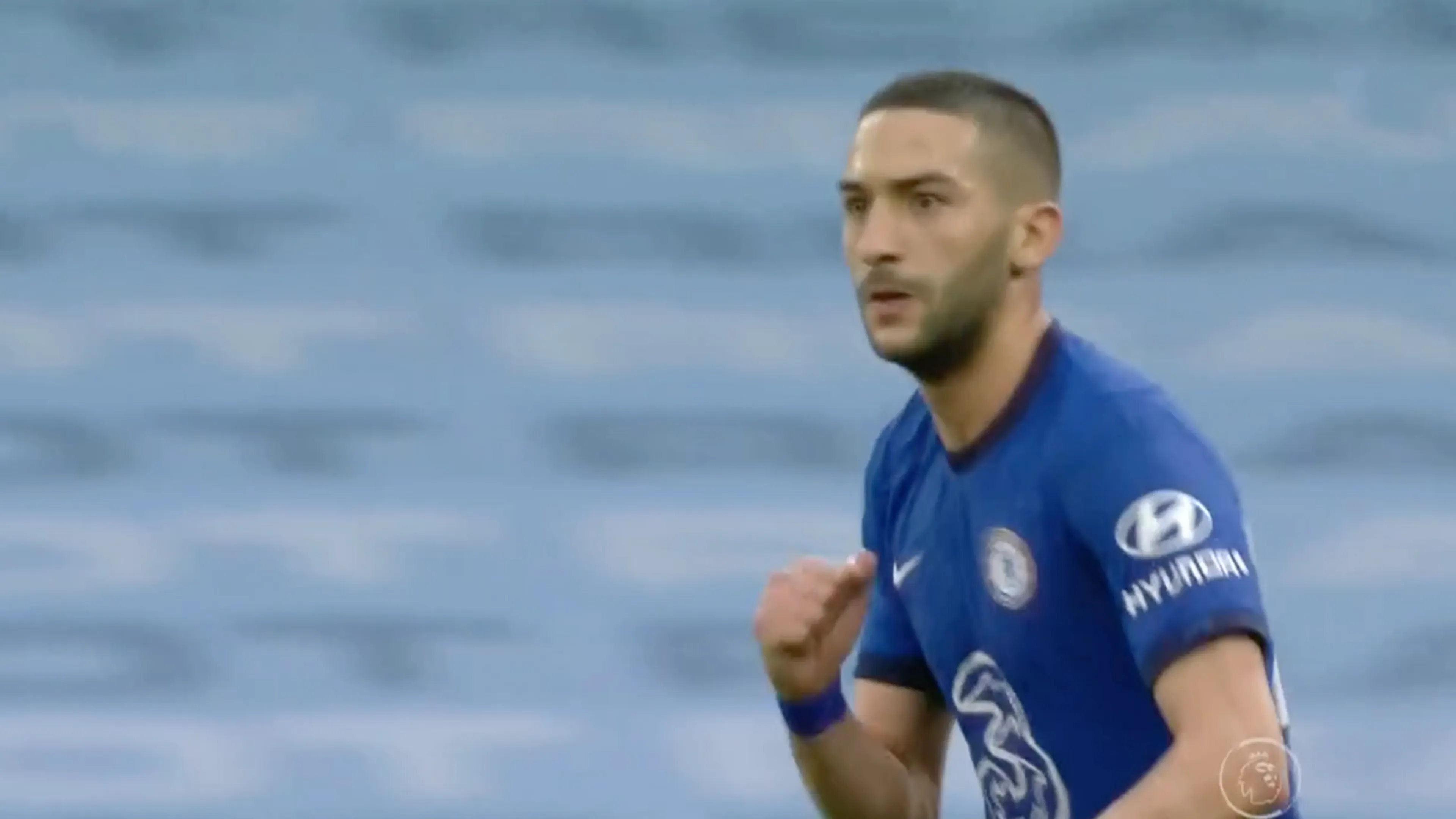 VIDEOGOAL: Ziyech verpest kampioenswedstrijd van Man City met knap doelpunt