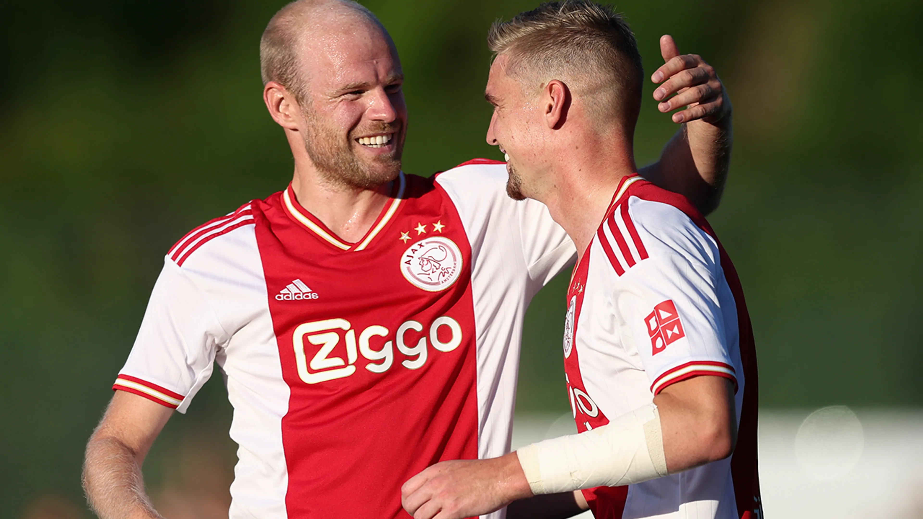 Ajax verslaat Oostenrijkse kampioen RB Salzburg
