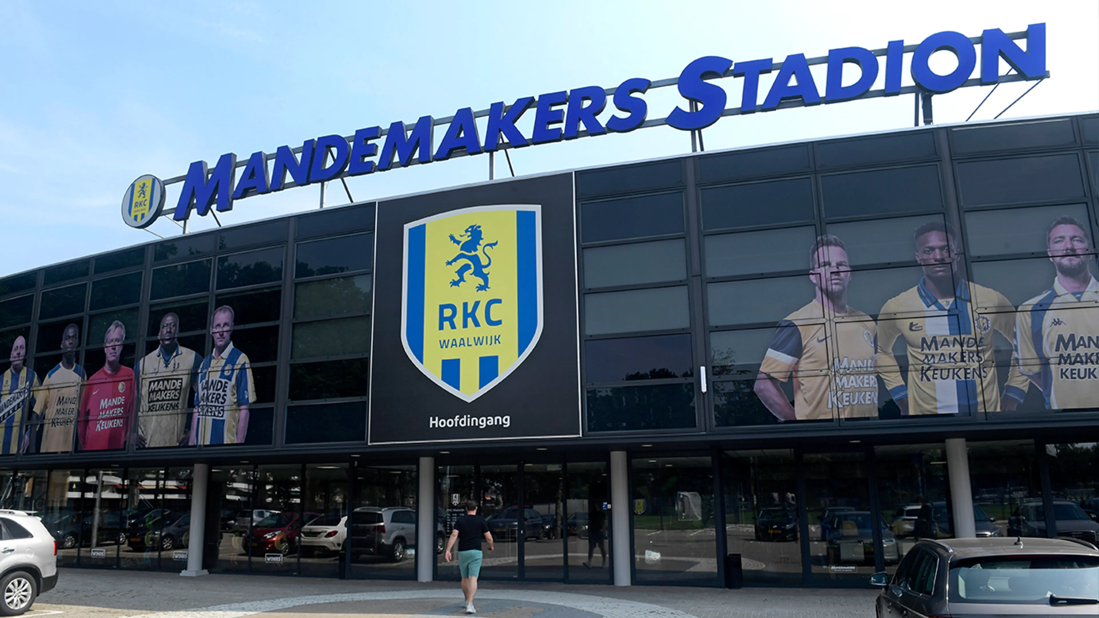 RKC Waalwijk - PEC Zwolle afgelast wegens coronabesmettingen