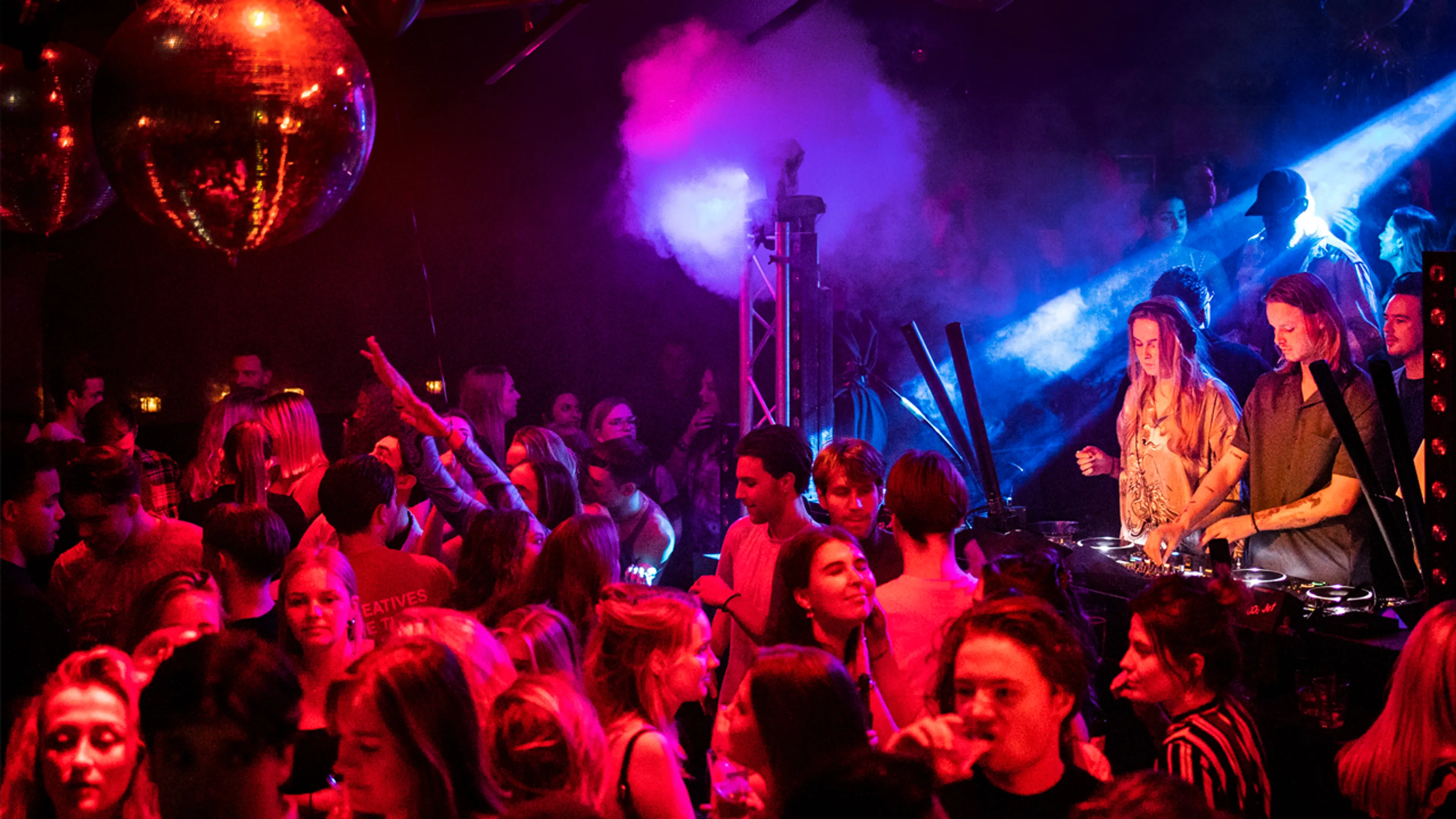 OMT geeft groen licht aan versoepelingen en kortere isolatie
