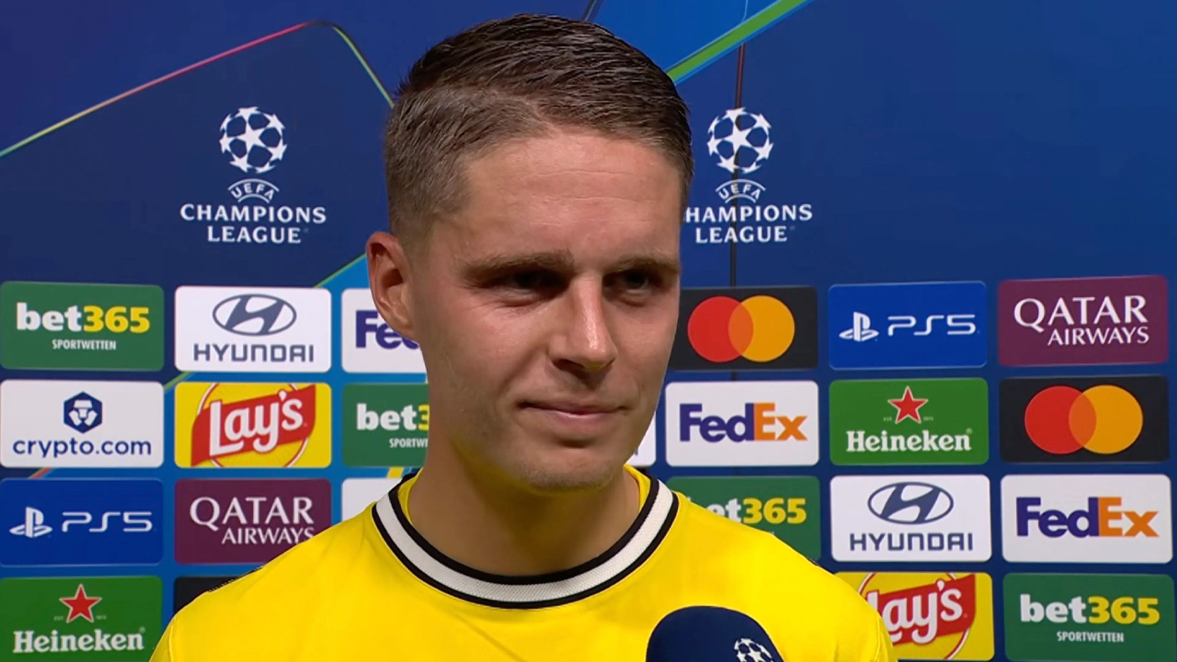 Joey Veerman voelt zich goed bij Borussia Dortmund: 'I'm on my place here!'