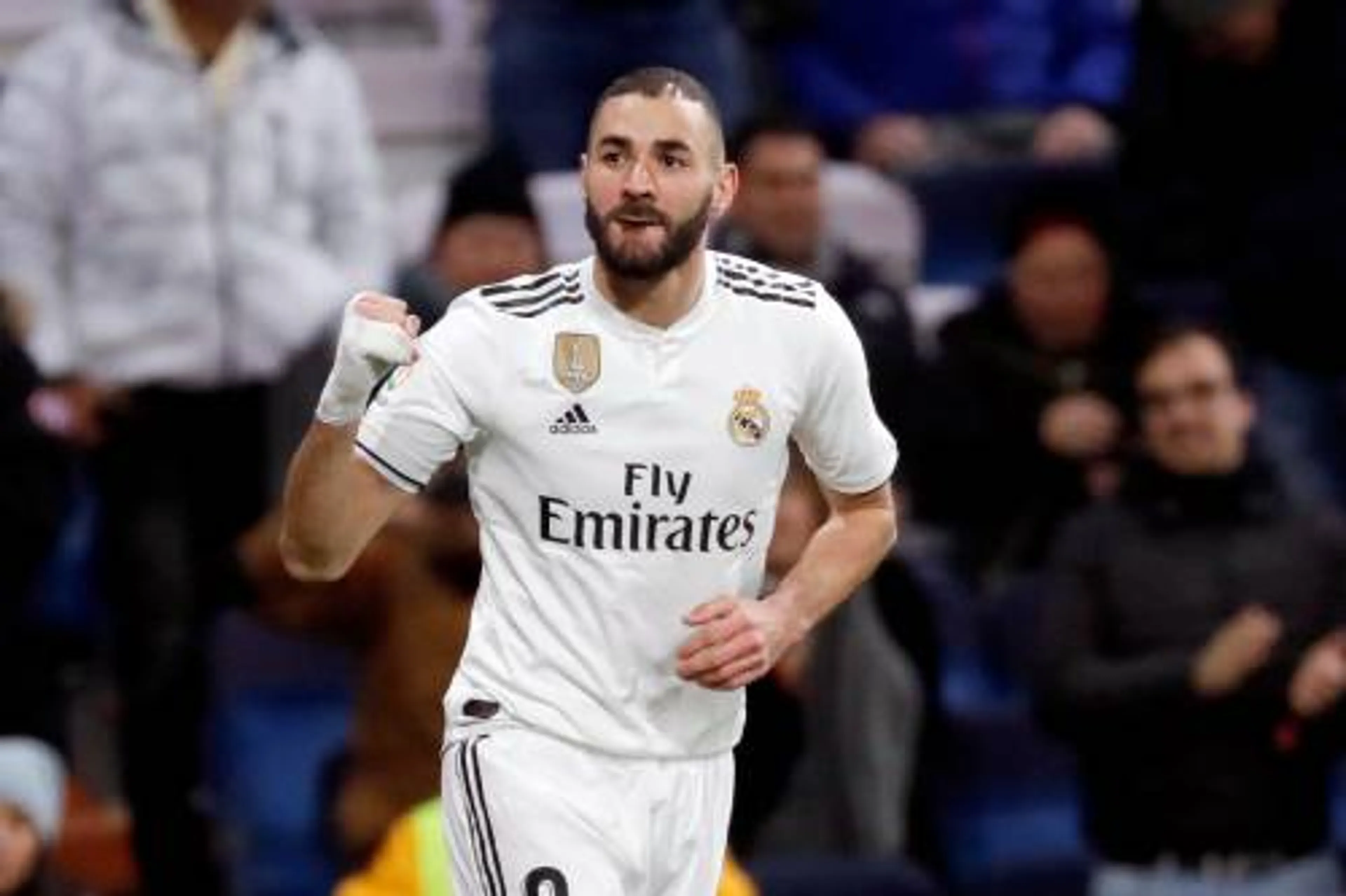 Benzema in selectie Real voor duel met Ajax