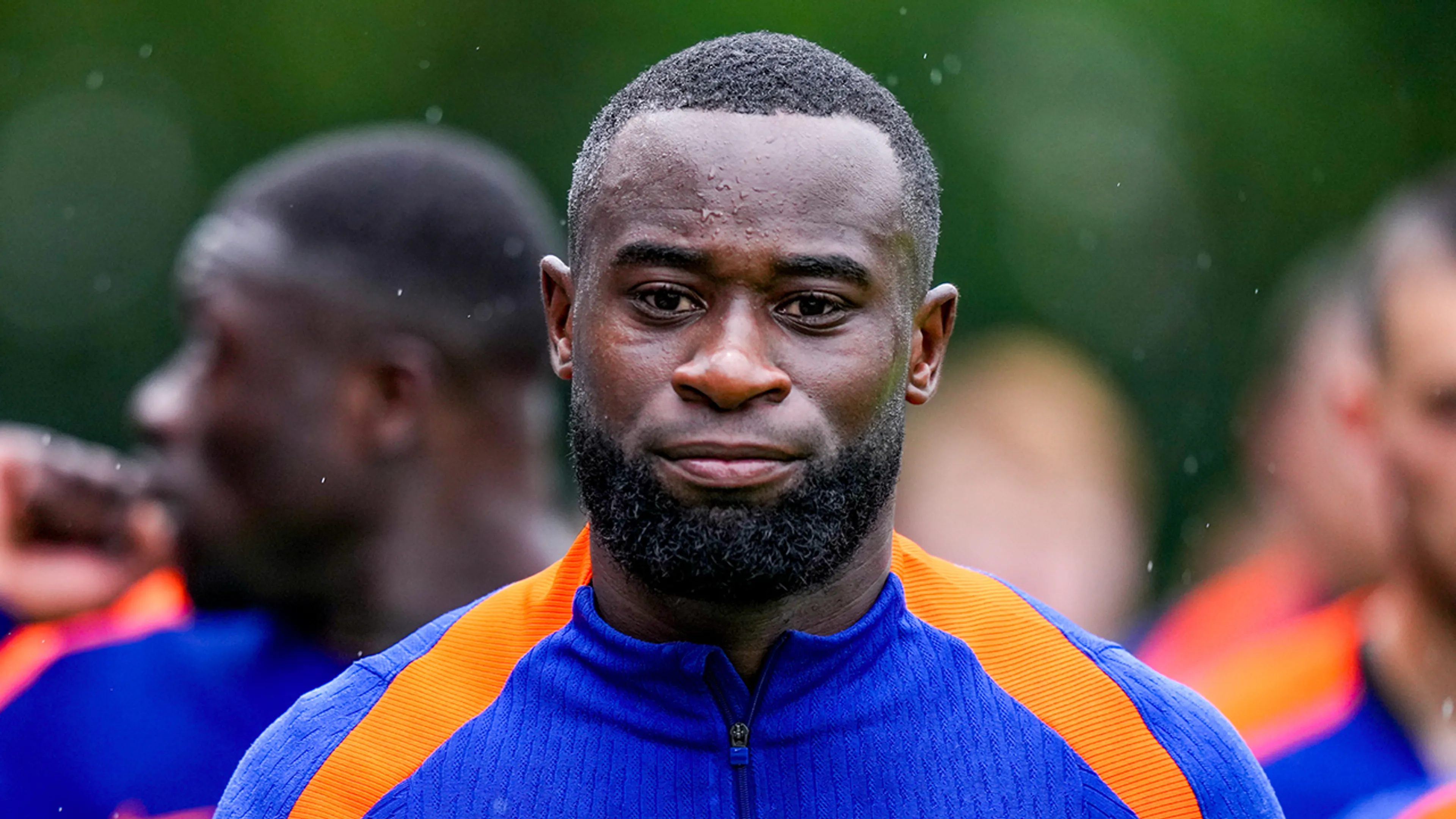 'Liverpool en drie andere Premier League-clubs jagen op Geertruida'