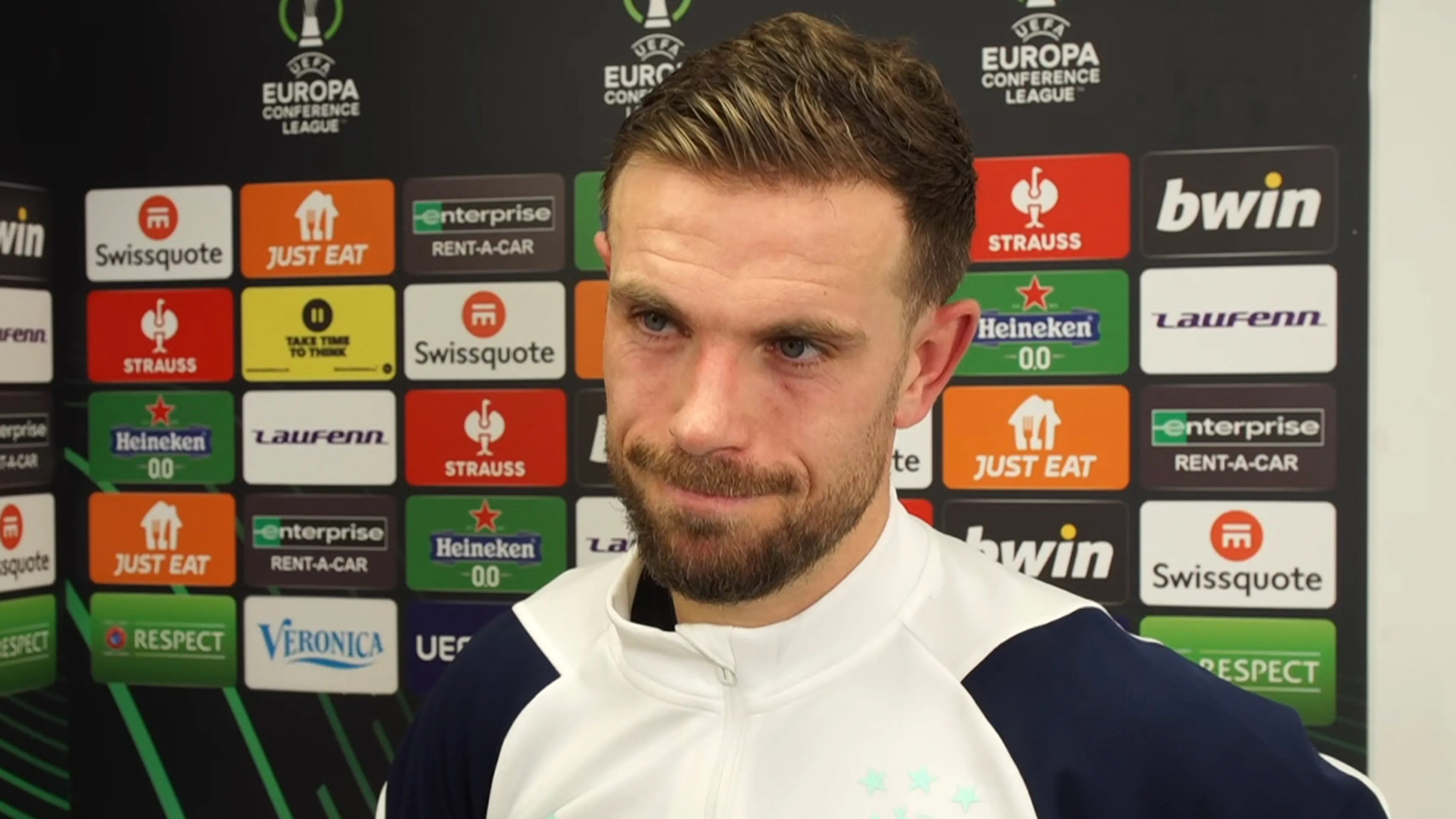 Henderson na afgang tegen Aston Villa: 'Had het gevoel dat we nog iets terug konden doen'