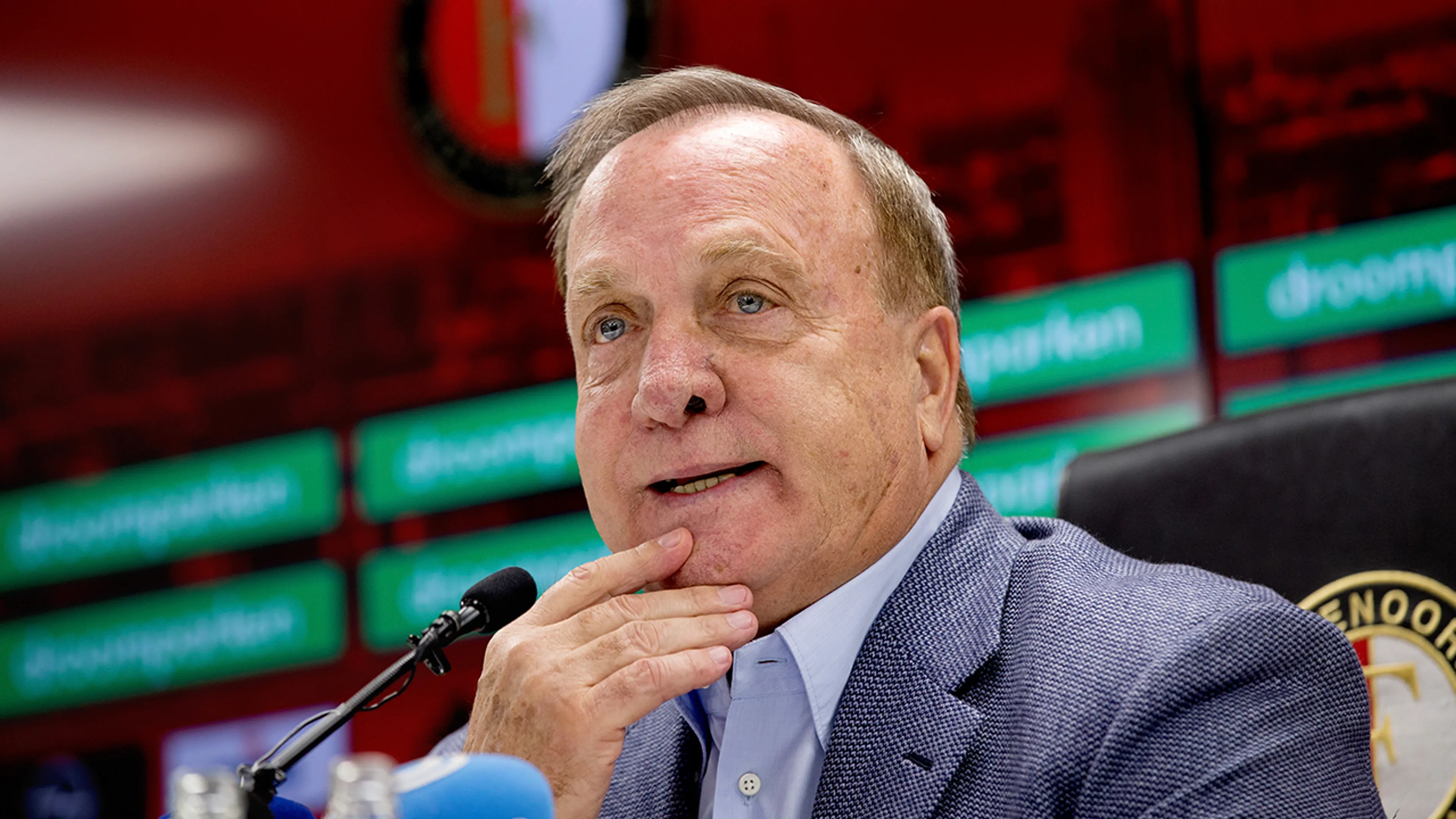 Advocaat vindt maatregelen 'zwaar overtrokken' en wil meer toeschouwers
