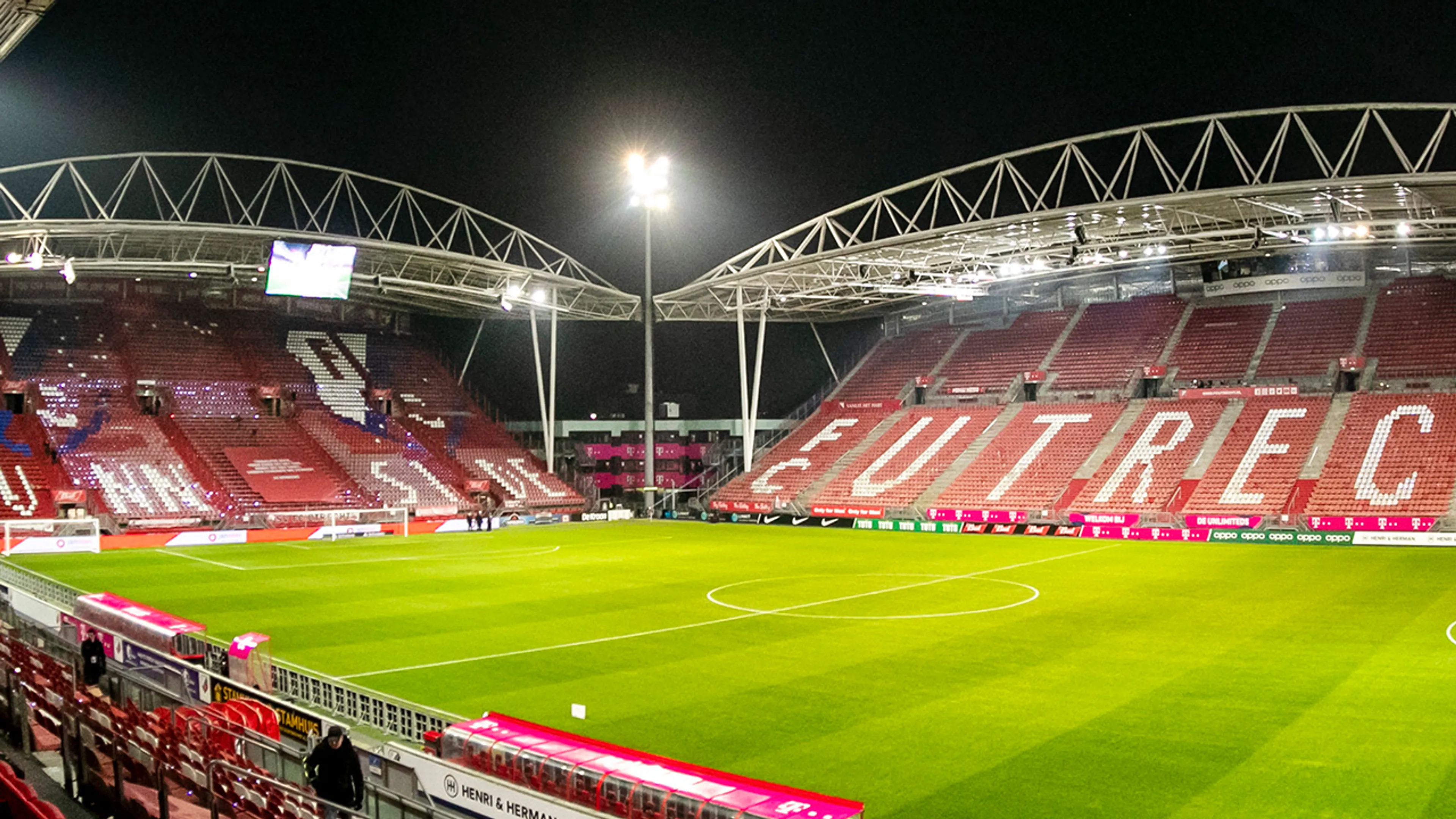 FC Utrecht ontlast GGD en boostert zelf