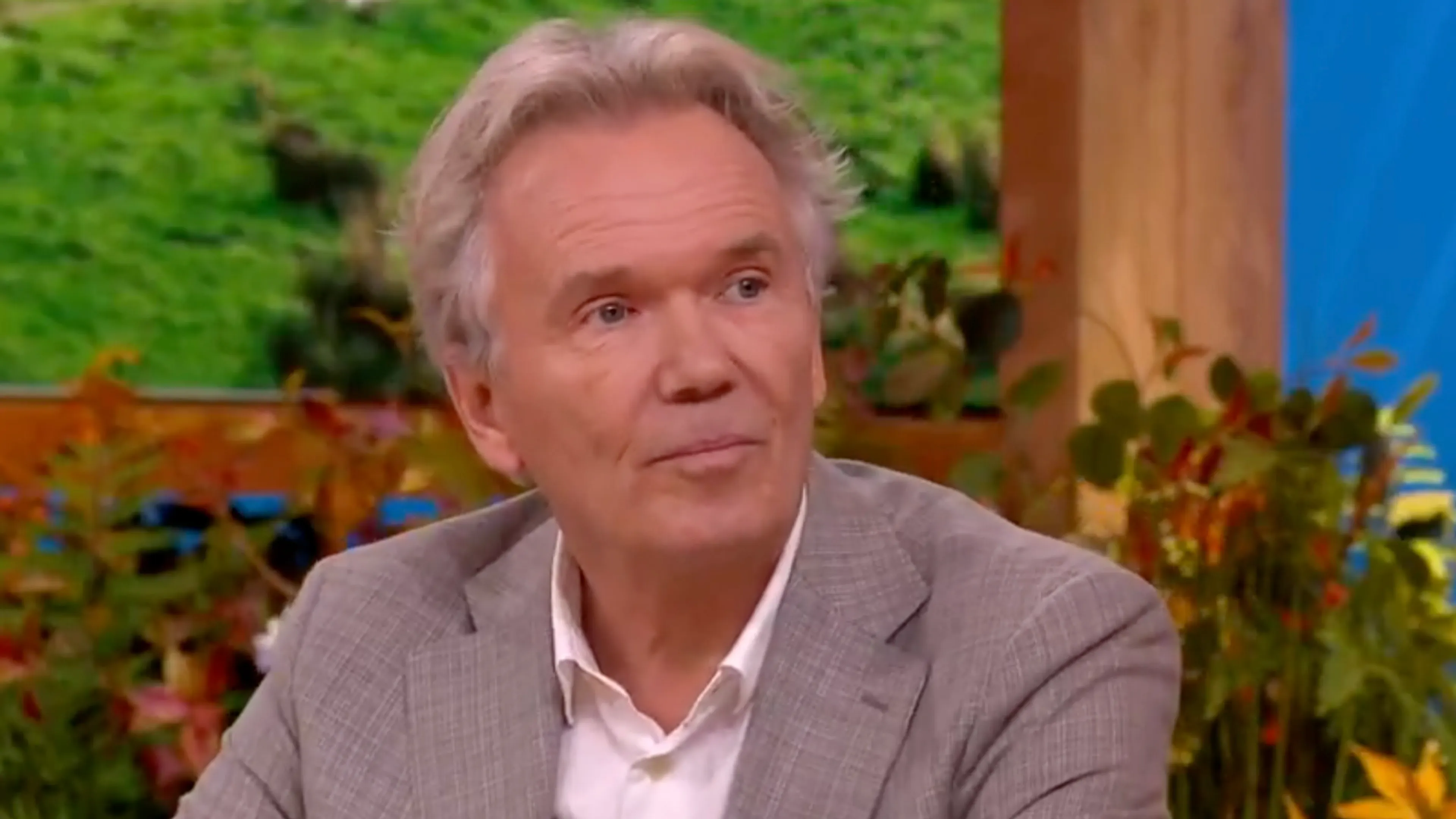 Tom Egbers vertelt hoe het met hem gaat: 'Het is me niet in m'n koude kleren gaan zitten'