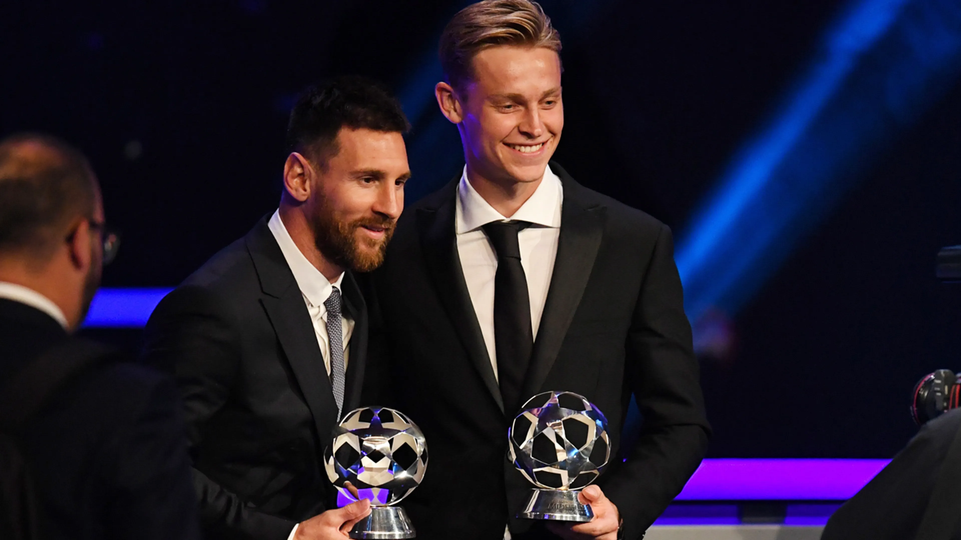 Messi lovend over Frenkie de Jong: 'Geweldig om hem in het team te hebben'