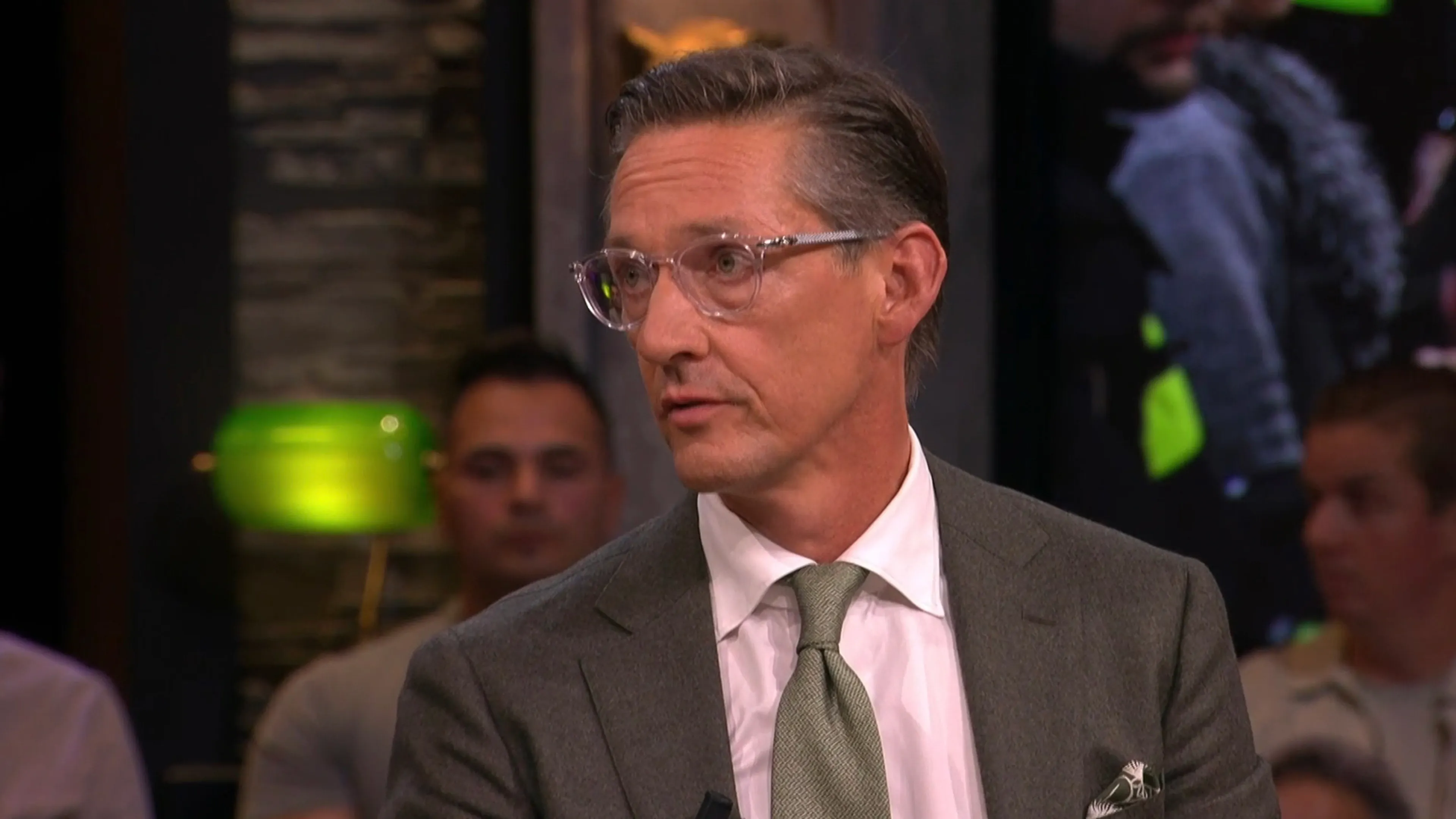 Joost Eerdmans over komst azc's: 'Als een gemeente 'nee' zegt, dan moet het ook 'nee' zijn'