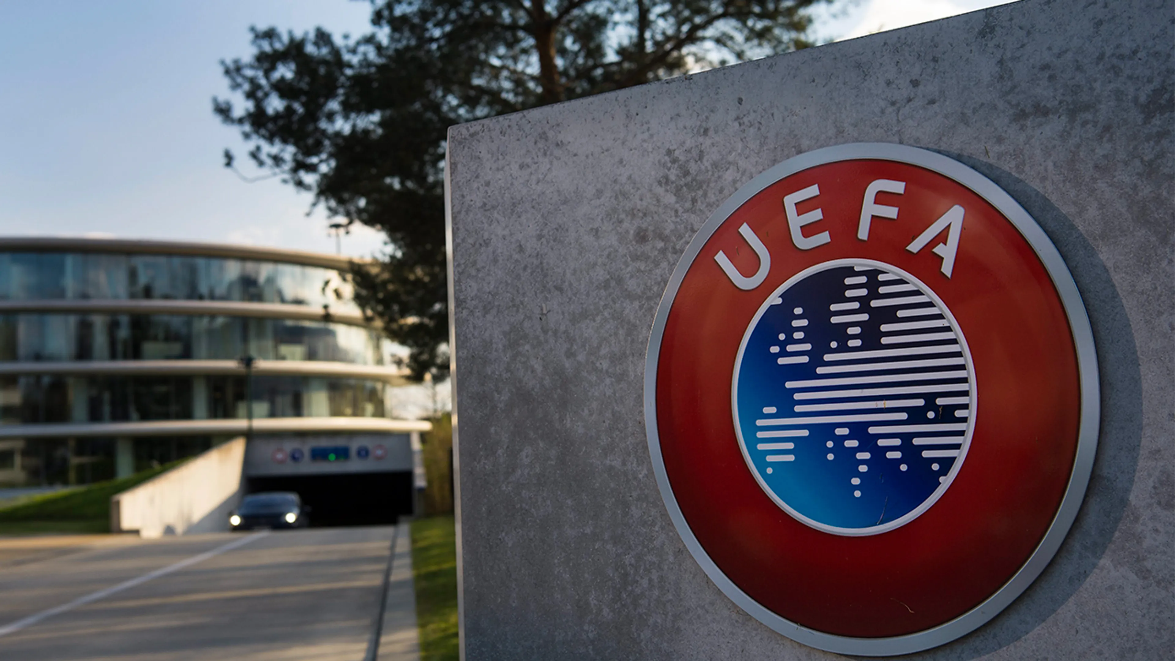 UEFA steunt KNVB in verdeling Europees ticket bekerwinnaar