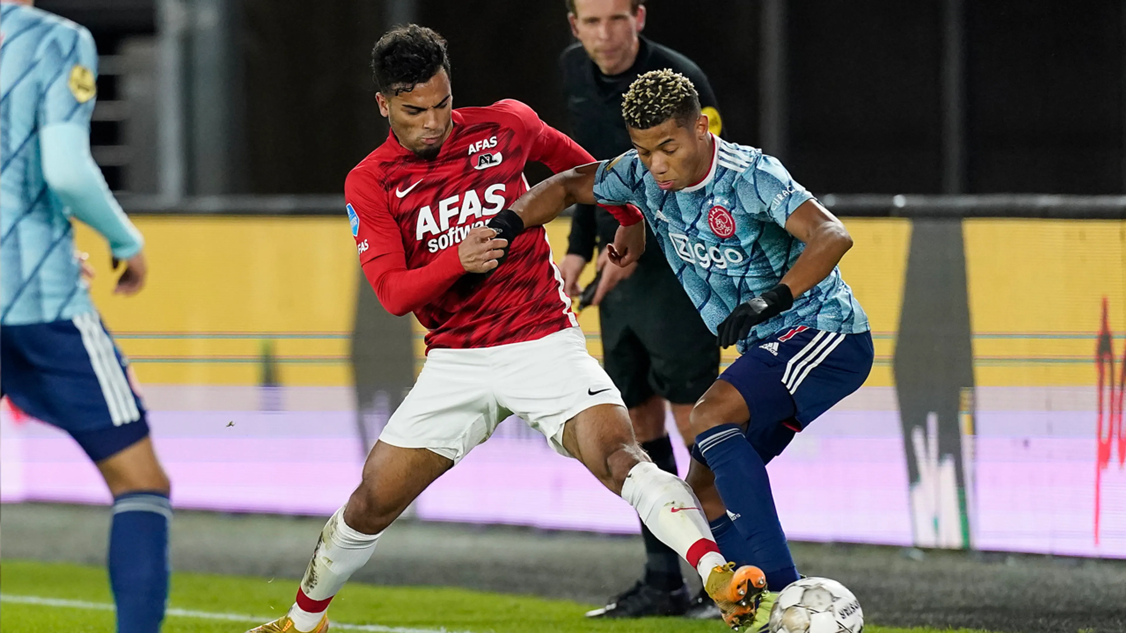 Feyenoord - PSV en AZ - Ajax slotduels van topmaand januari