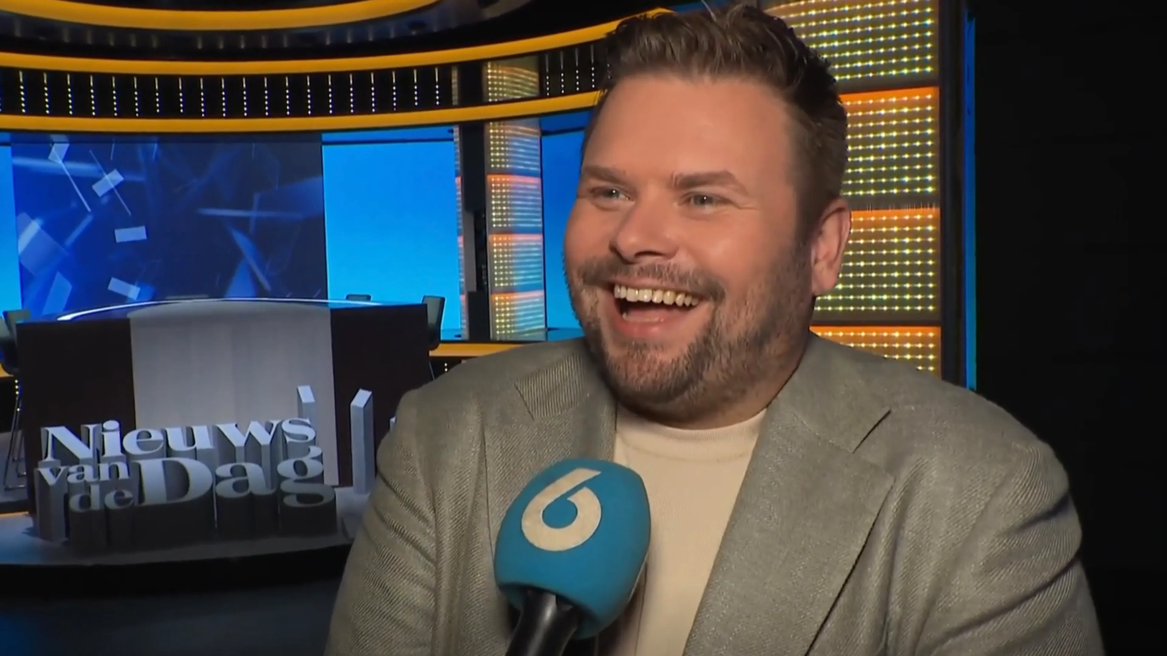 Thomas van Groningen reageert op plek in voorlopige top 10 voor Televizier-Ring Presentator 2026