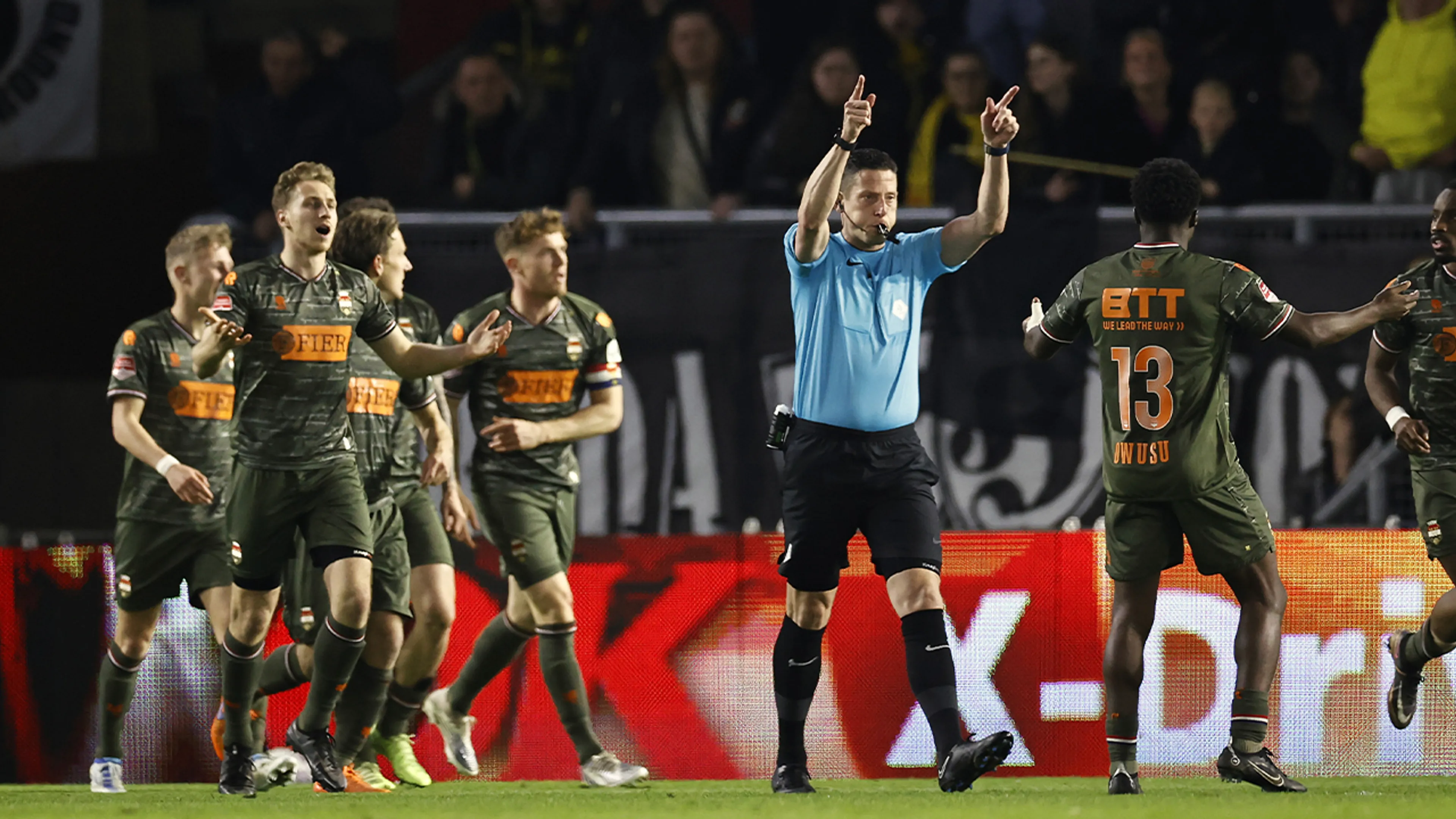 Meerderheid stadionbezoekers steunen strengere supportersregels