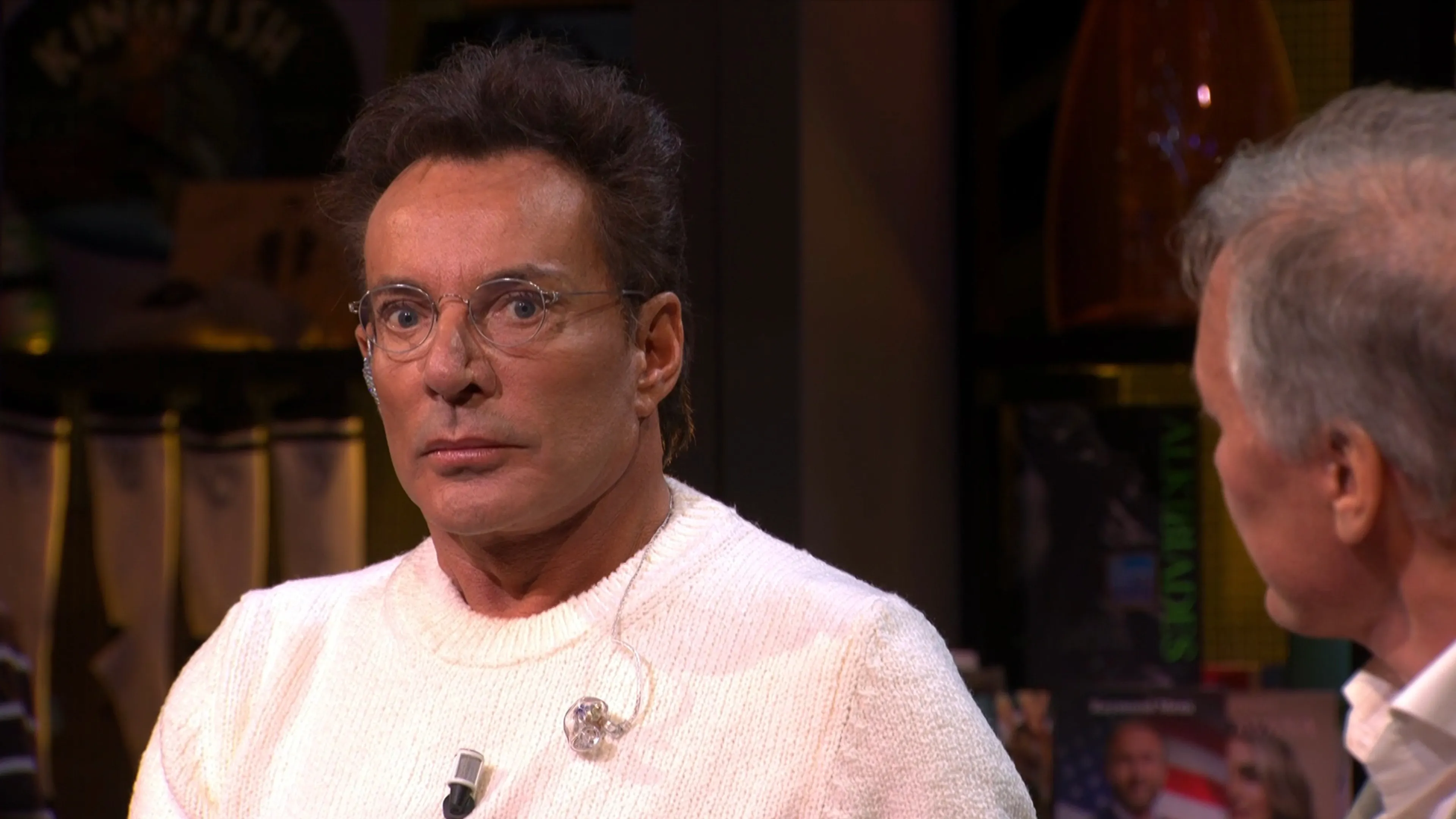 Gerard Joling schrikt zich rot van wel héél directe opmerkingen plastisch chirurg Patrick Tonnard