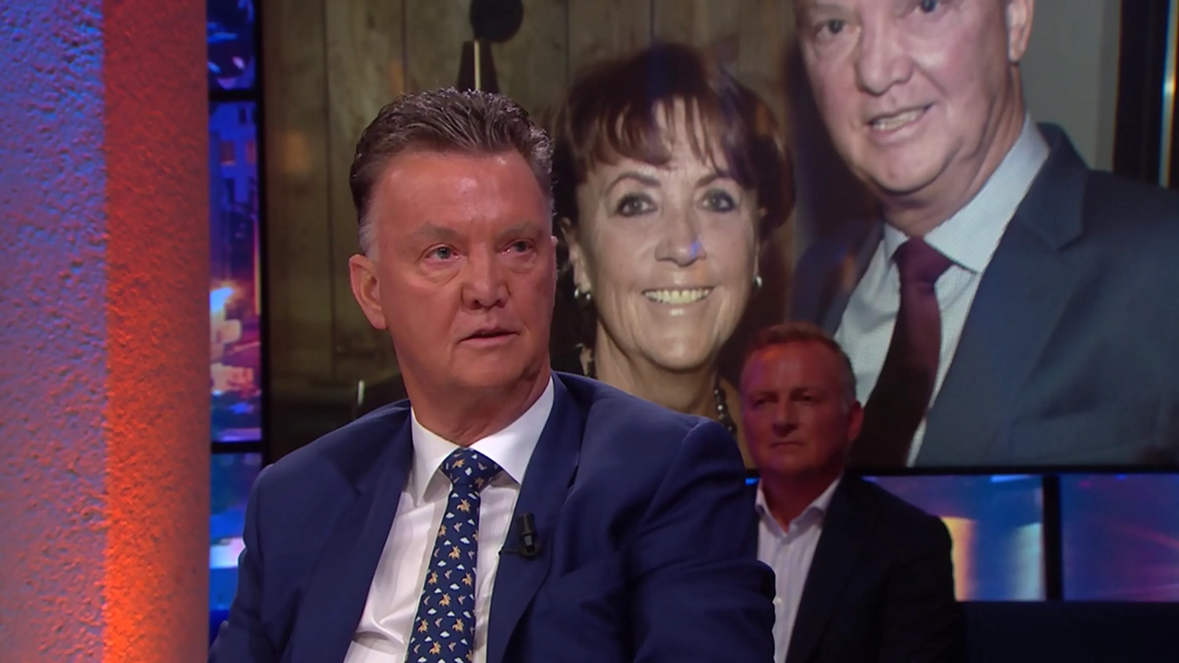 Van Gaal over voetbalpensioen: 'Mijn vrouw Truus had het enorm zwaar'