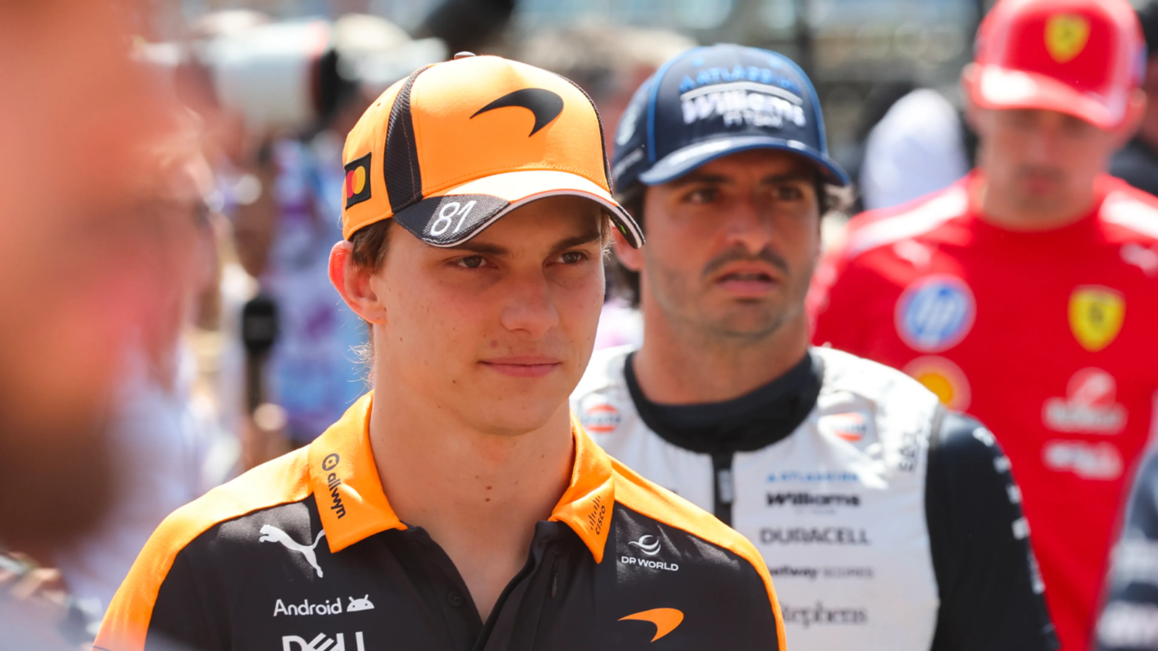 Teambaas McLaren maakt excuses aan Sainz voor gedrag Piastri tijdens GP Hongarije